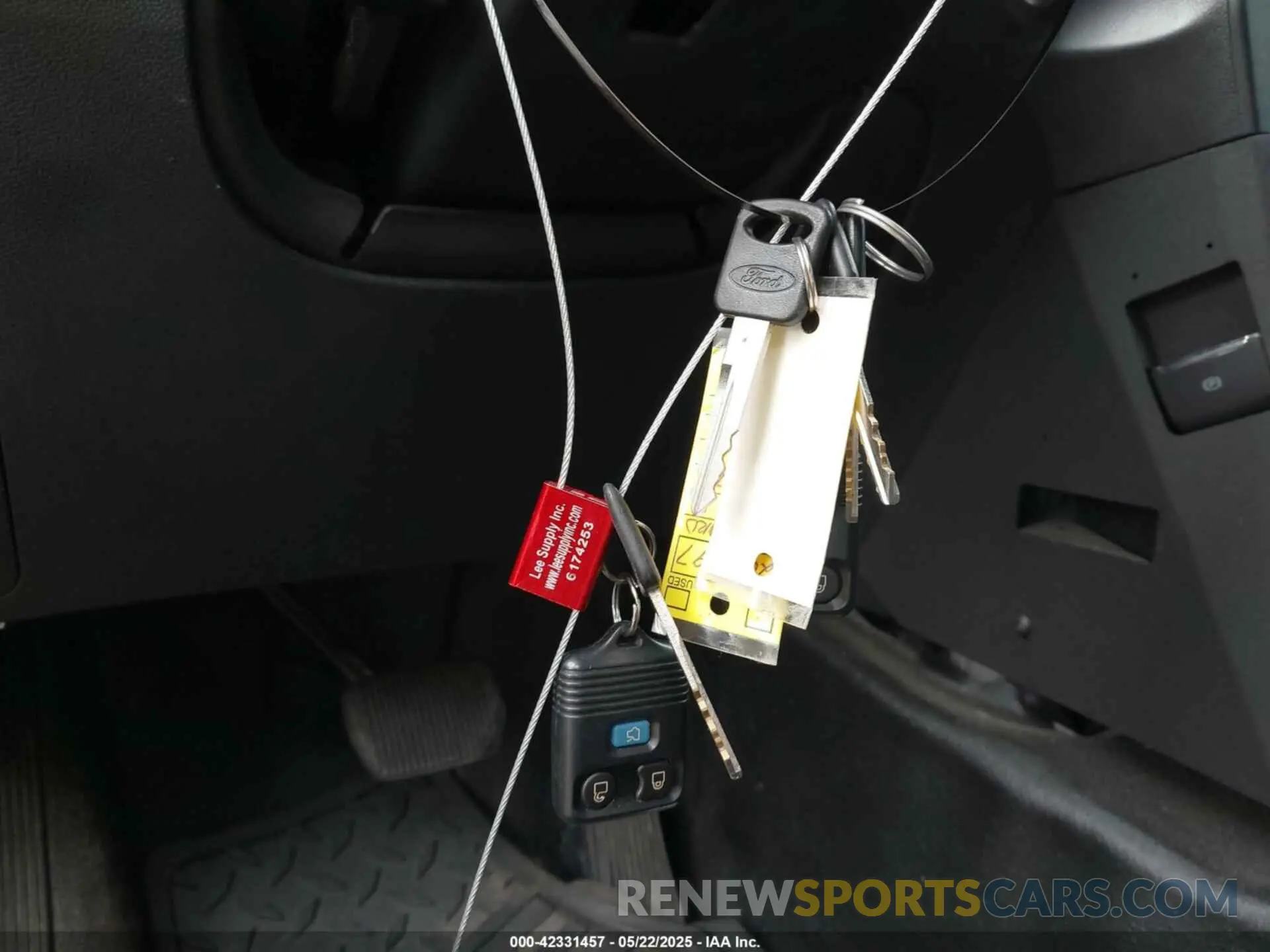 11 Photograph of a damaged car 1FM5K8ABXLGC70214 FORD POLICE INTERCEPTOR 2020