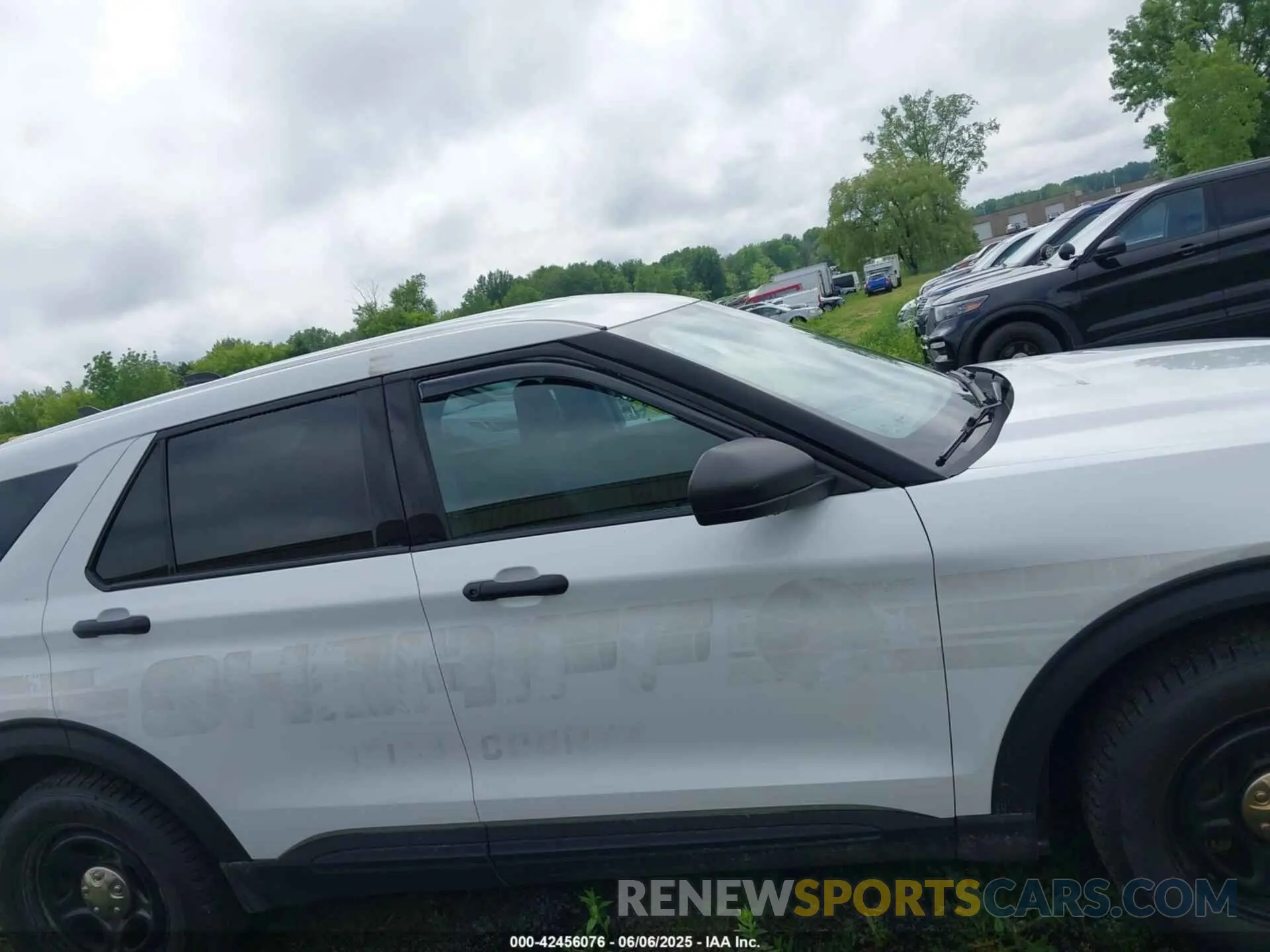 13 Photograph of a damaged car 1FM5K8AB6MGB34308 FORD POLICE INTERCEPTOR 2021