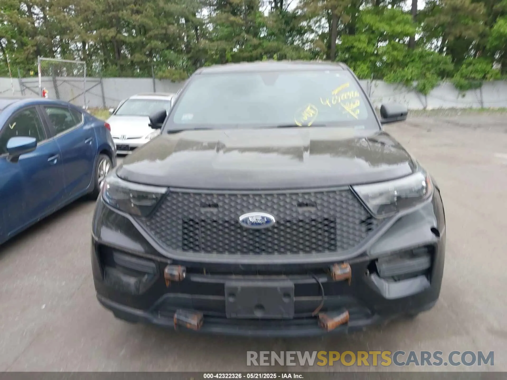 12 Photograph of a damaged car 1FM5K8AB7MGA43175 FORD POLICE INTERCEPTOR 2021