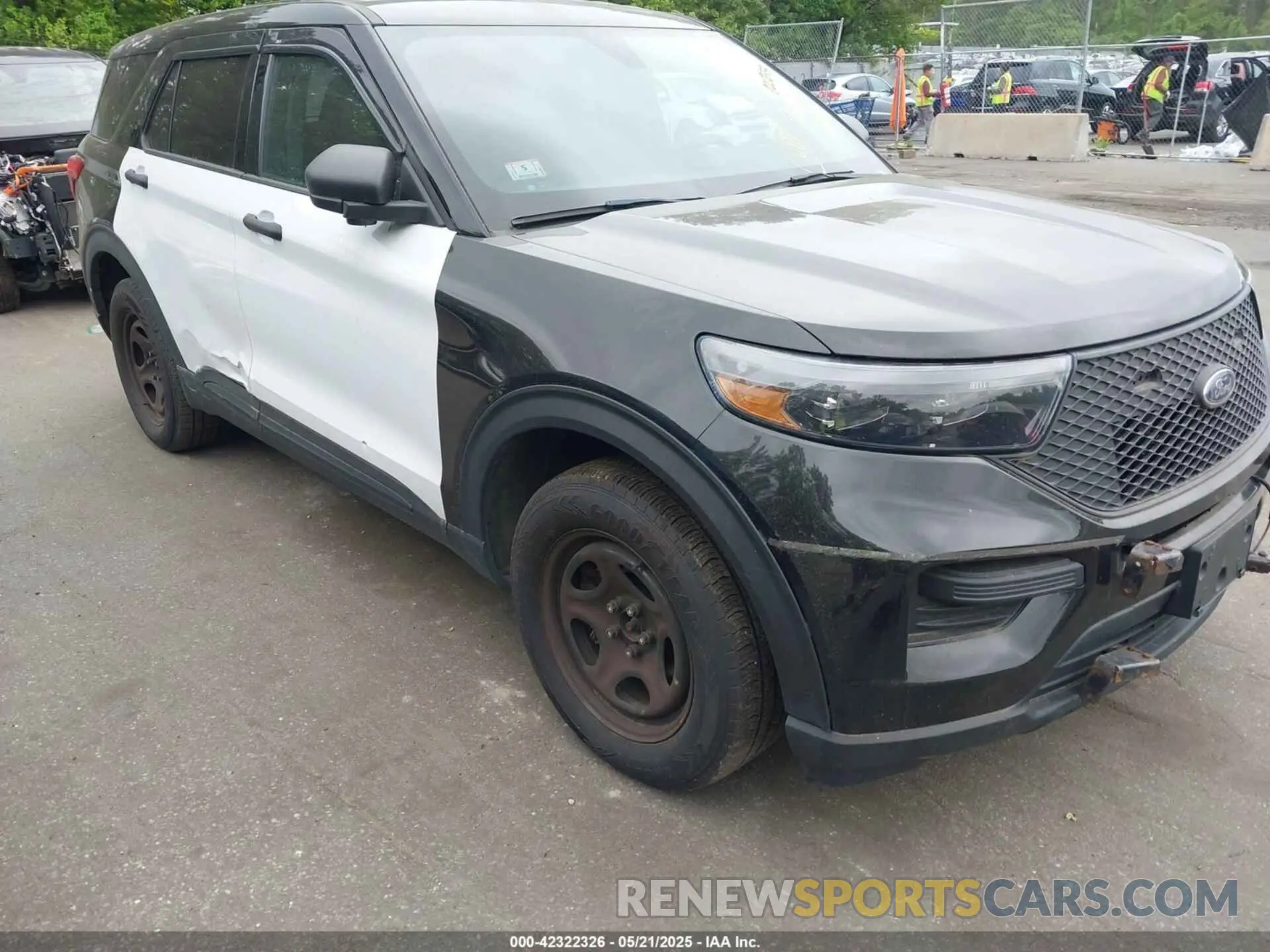 6 Photograph of a damaged car 1FM5K8AB7MGA43175 FORD POLICE INTERCEPTOR 2021