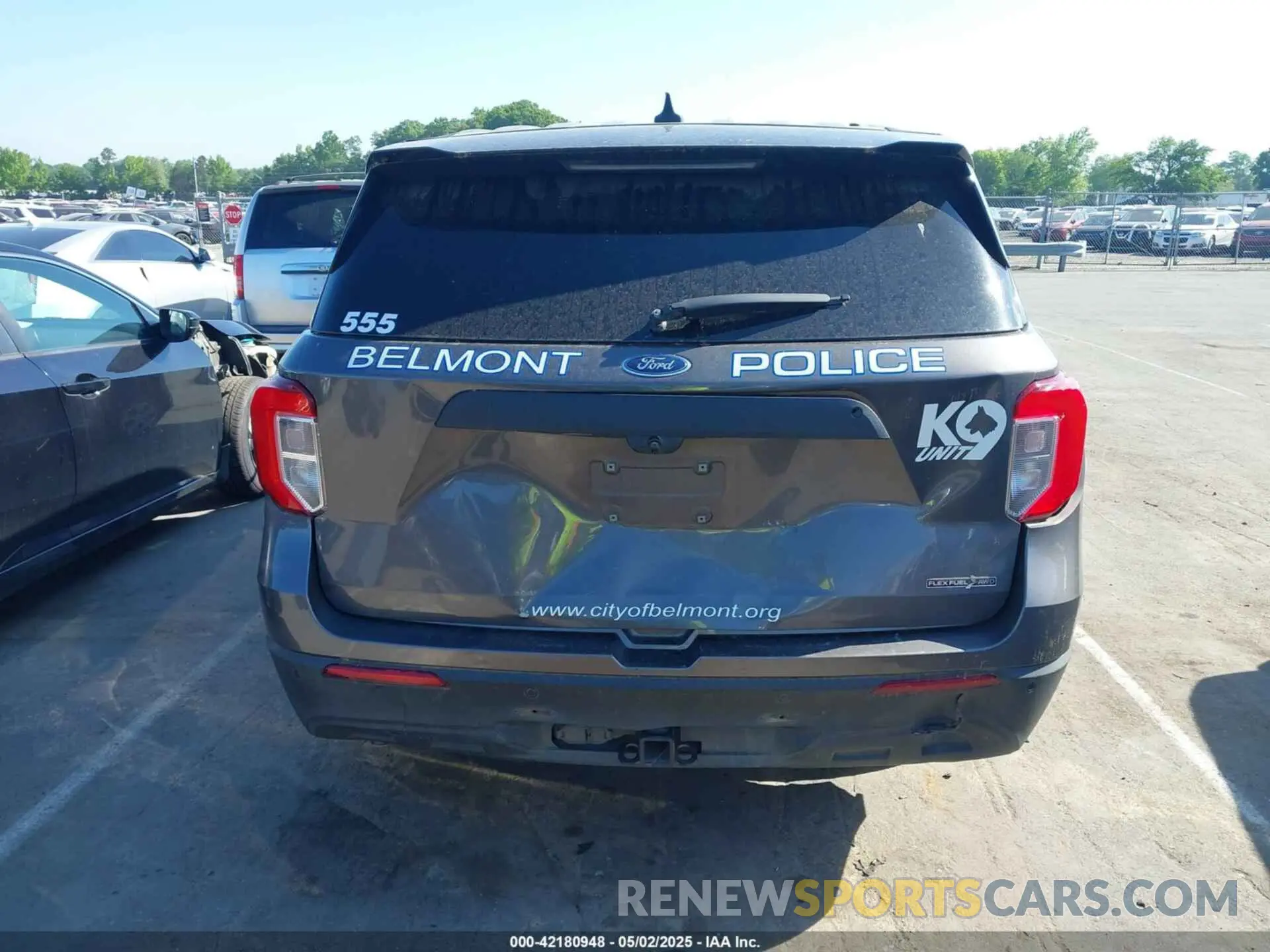 16 Photograph of a damaged car 1FM5K8AB7MGC21974 FORD POLICE INTERCEPTOR 2021