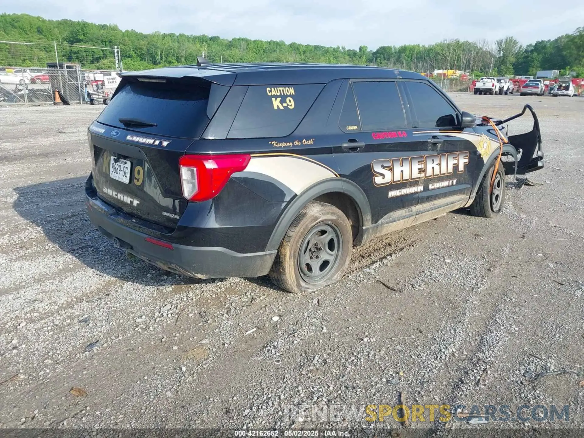 4 Photograph of a damaged car 1FM5K8AB8MGB61624 FORD POLICE INTERCEPTOR 2021