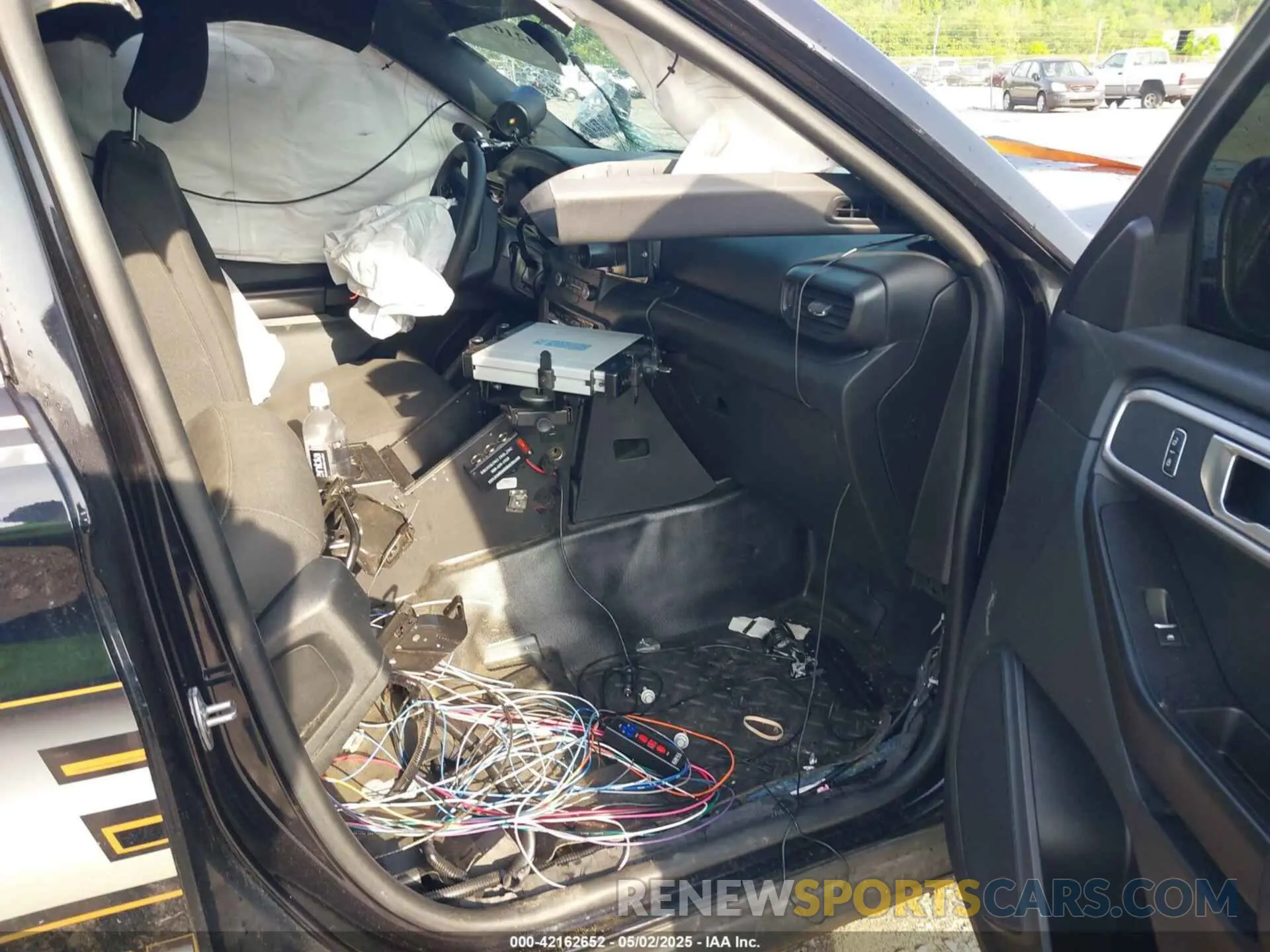 5 Photograph of a damaged car 1FM5K8AB8MGB61624 FORD POLICE INTERCEPTOR 2021