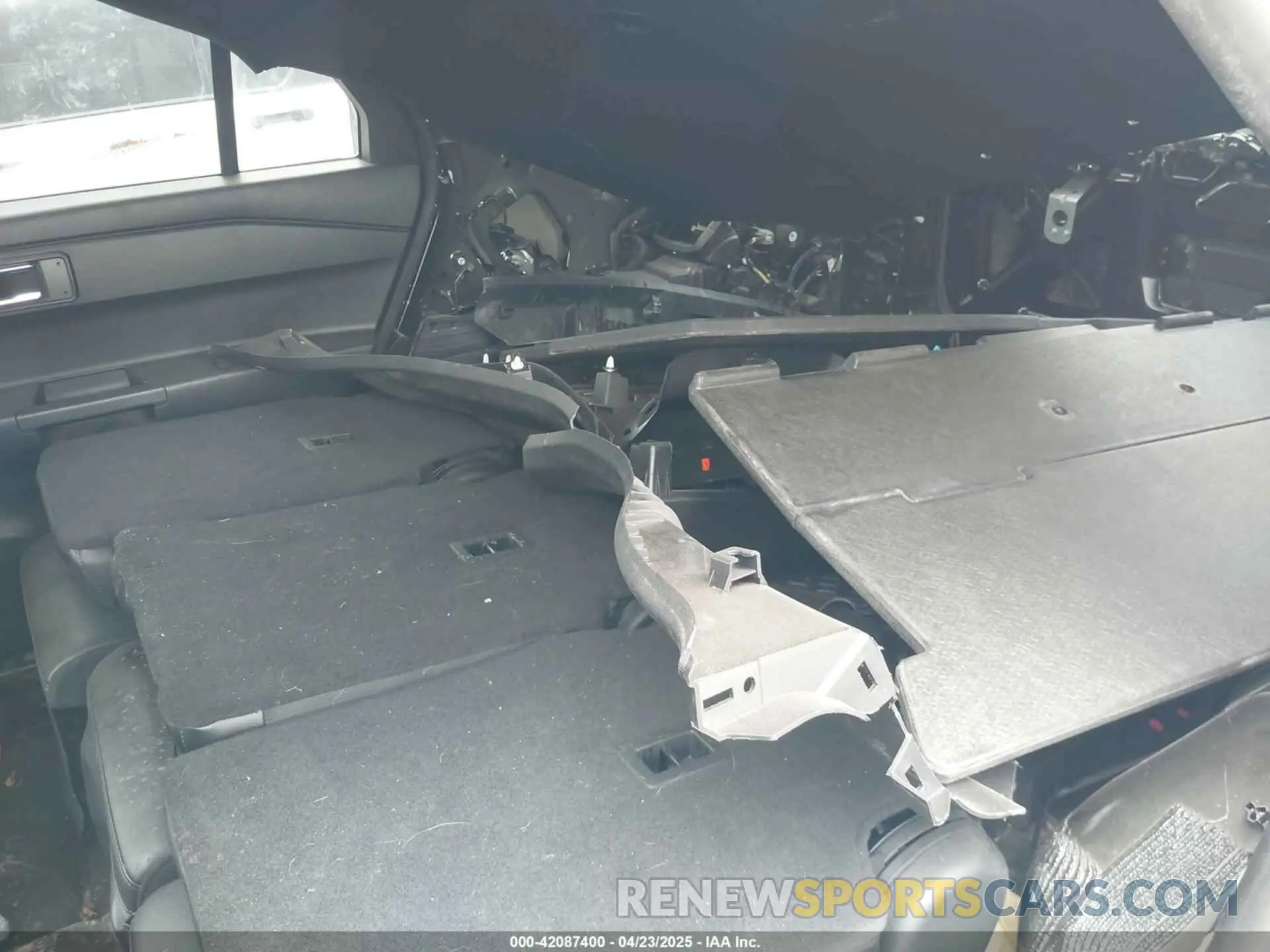 8 Photograph of a damaged car 1FM5K8ABXMGA46944 FORD POLICE INTERCEPTOR 2021