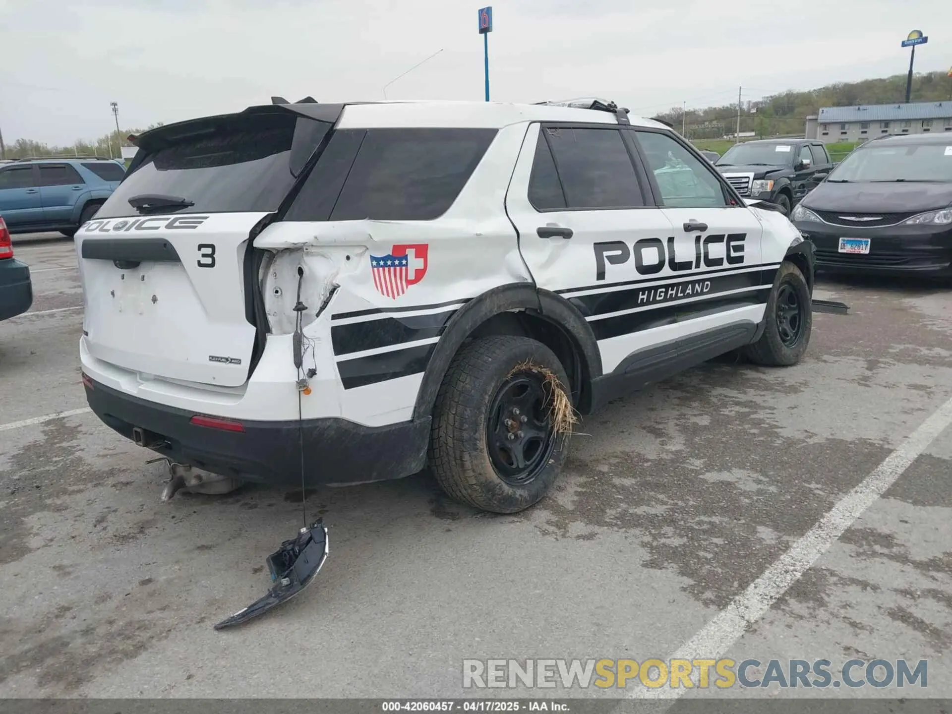 4 Фотография поврежденного автомобиля 1FM5K8ABXMGB24848 FORD POLICE INTERCEPTOR 2021