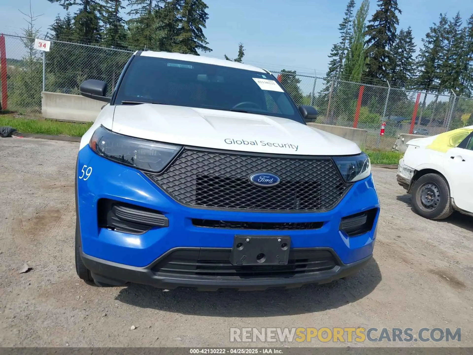 13 Photograph of a damaged car 1FM5K8AW5MNA05717 FORD POLICE INTERCEPTOR 2021
