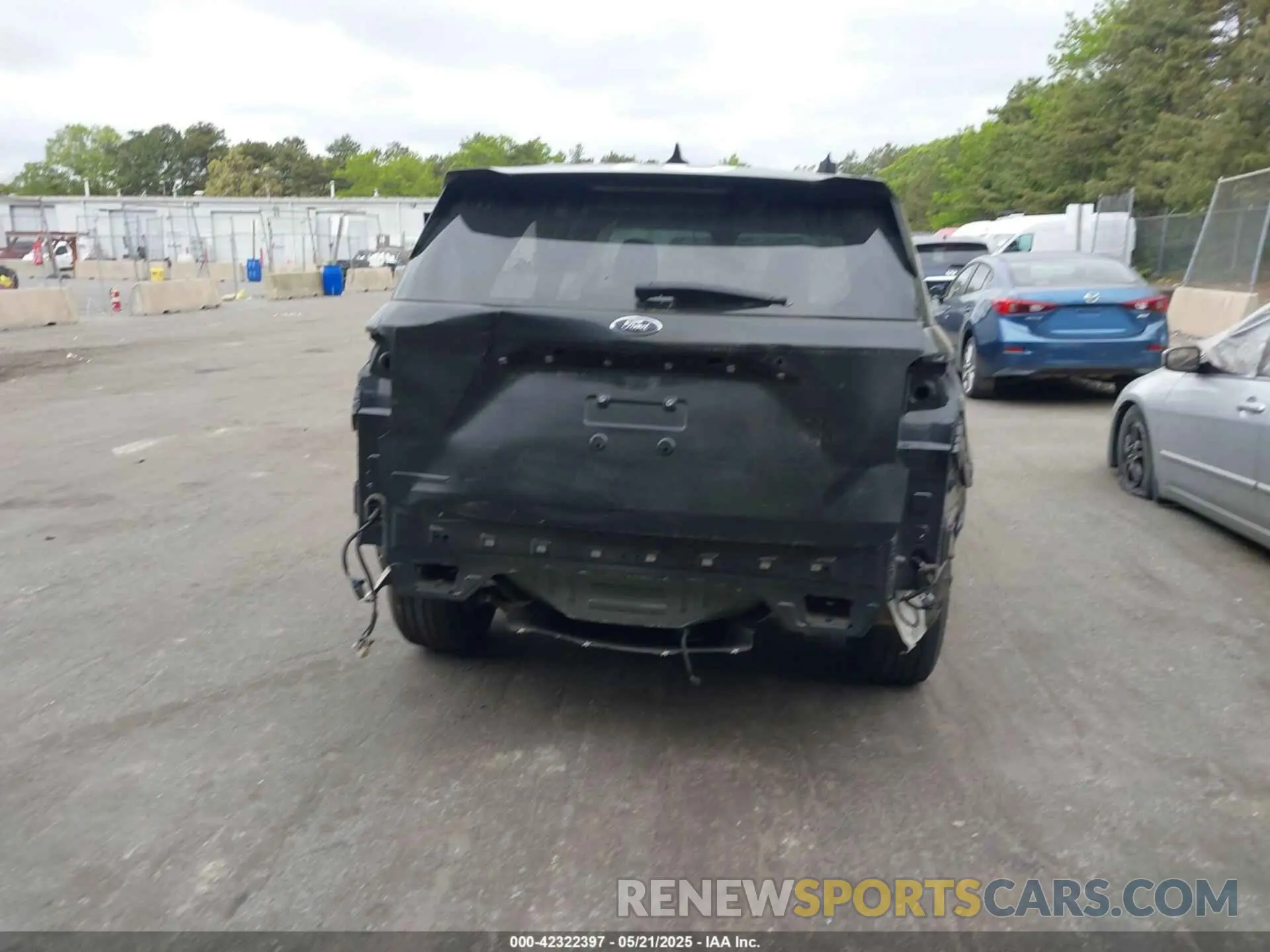 15 Photograph of a damaged car 1FM5K8AW9MNA01153 FORD POLICE INTERCEPTOR 2021