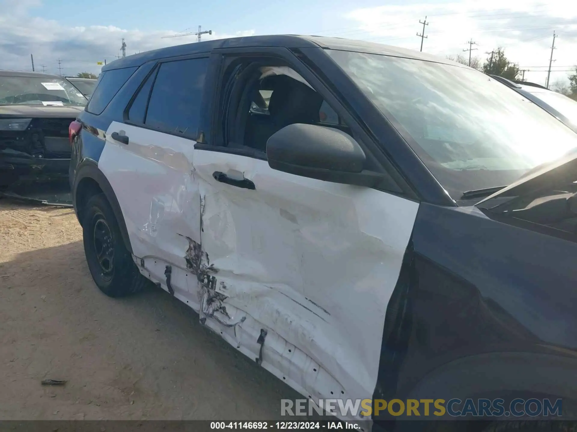 6 Photograph of a damaged car 1FM5K8AB3NGC23562 FORD POLICE INTERCEPTOR 2022