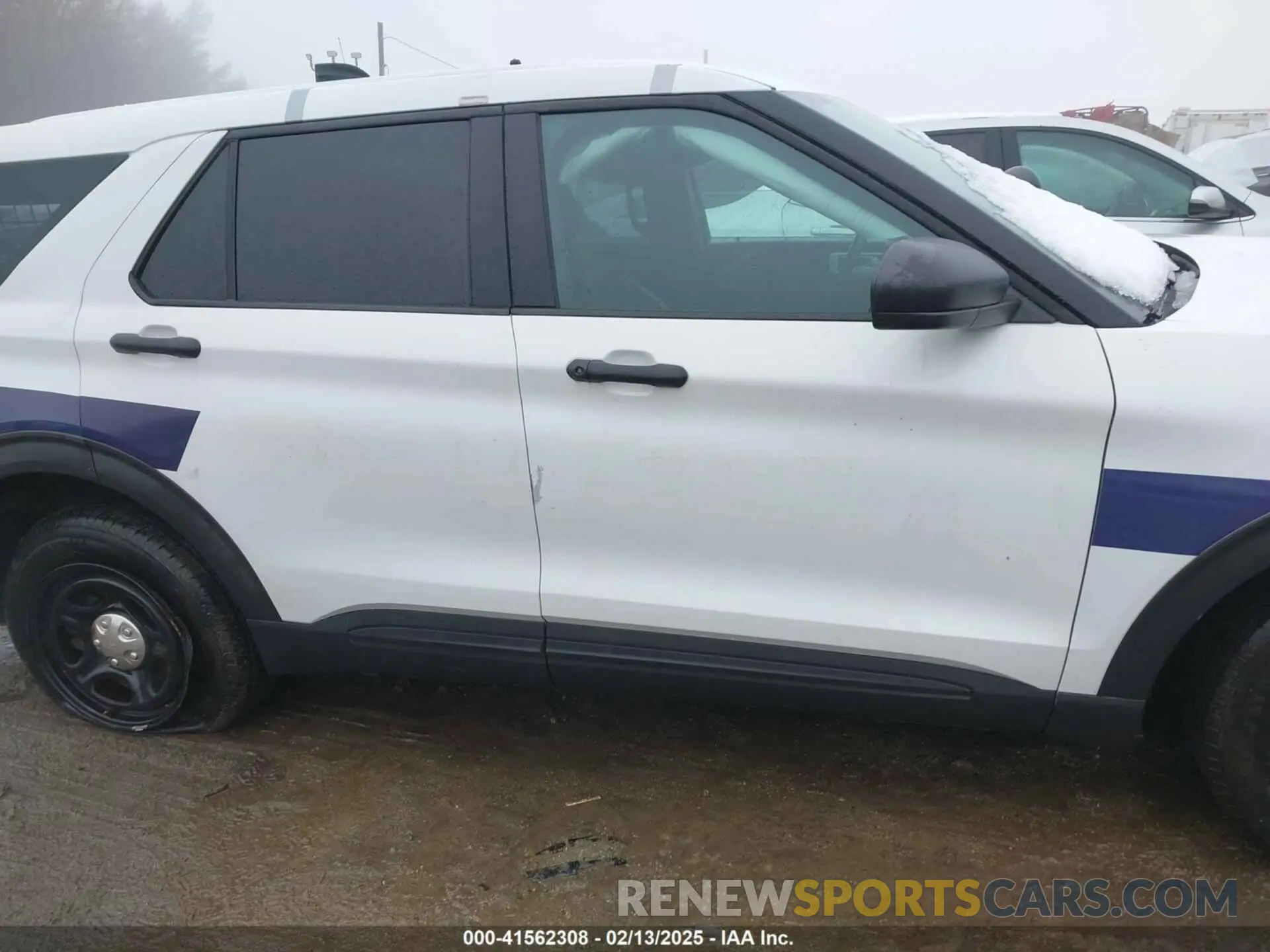 13 Фотография поврежденного автомобиля 1FM5K8AB5NGA54483 FORD POLICE INTERCEPTOR 2022