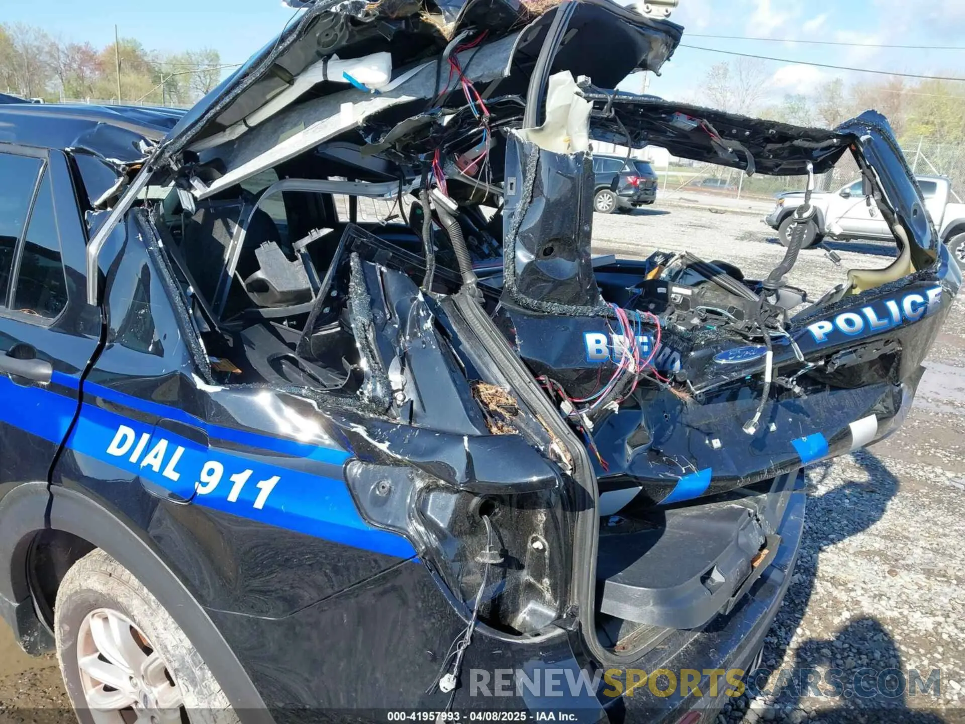 6 Фотография поврежденного автомобиля 1FM5K8AC6NGC52692 FORD POLICE INTERCEPTOR 2022
