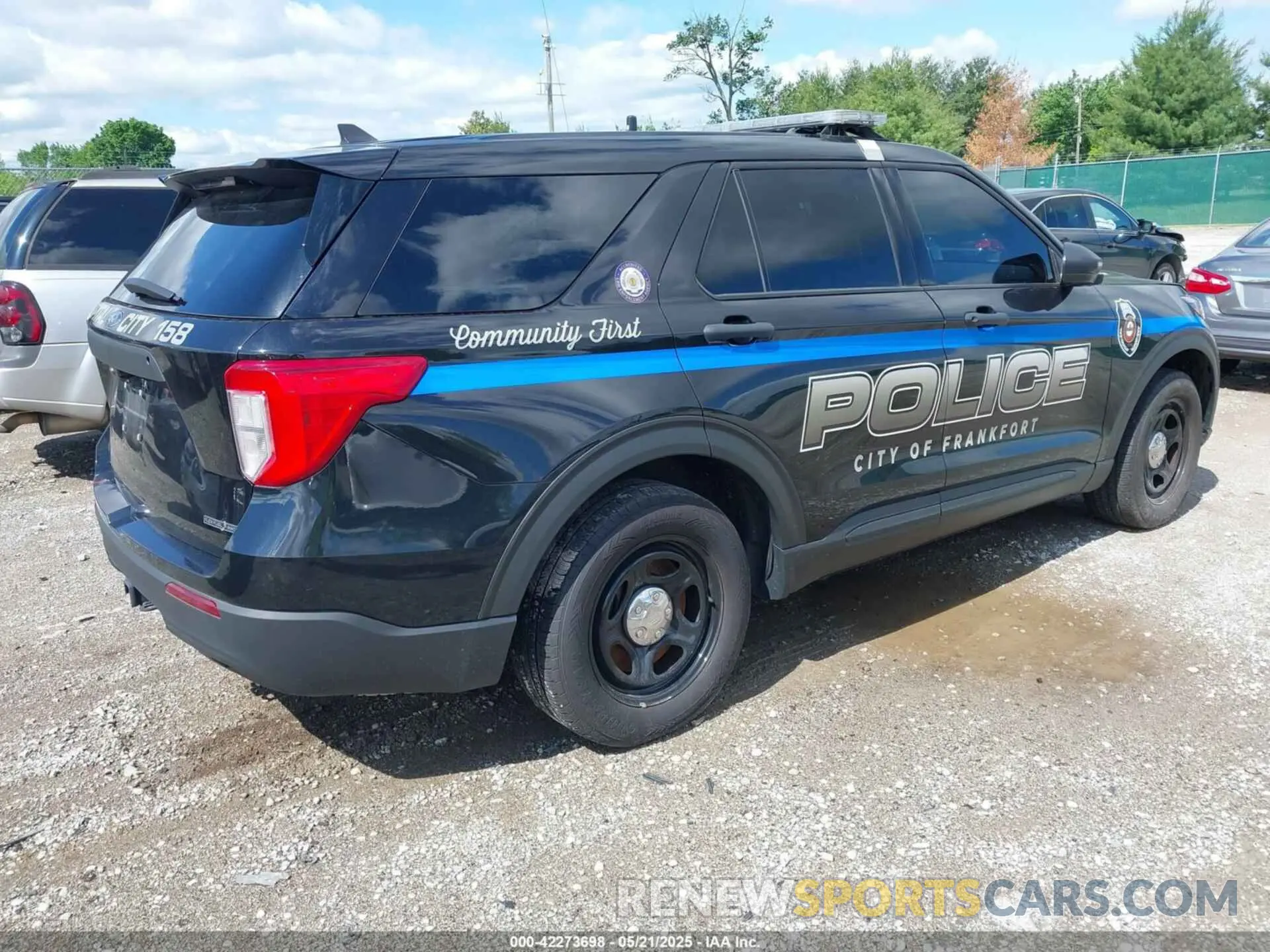 4 Фотография поврежденного автомобиля 1FM5K8AB0PGB12986 FORD POLICE INTERCEPTOR 2023
