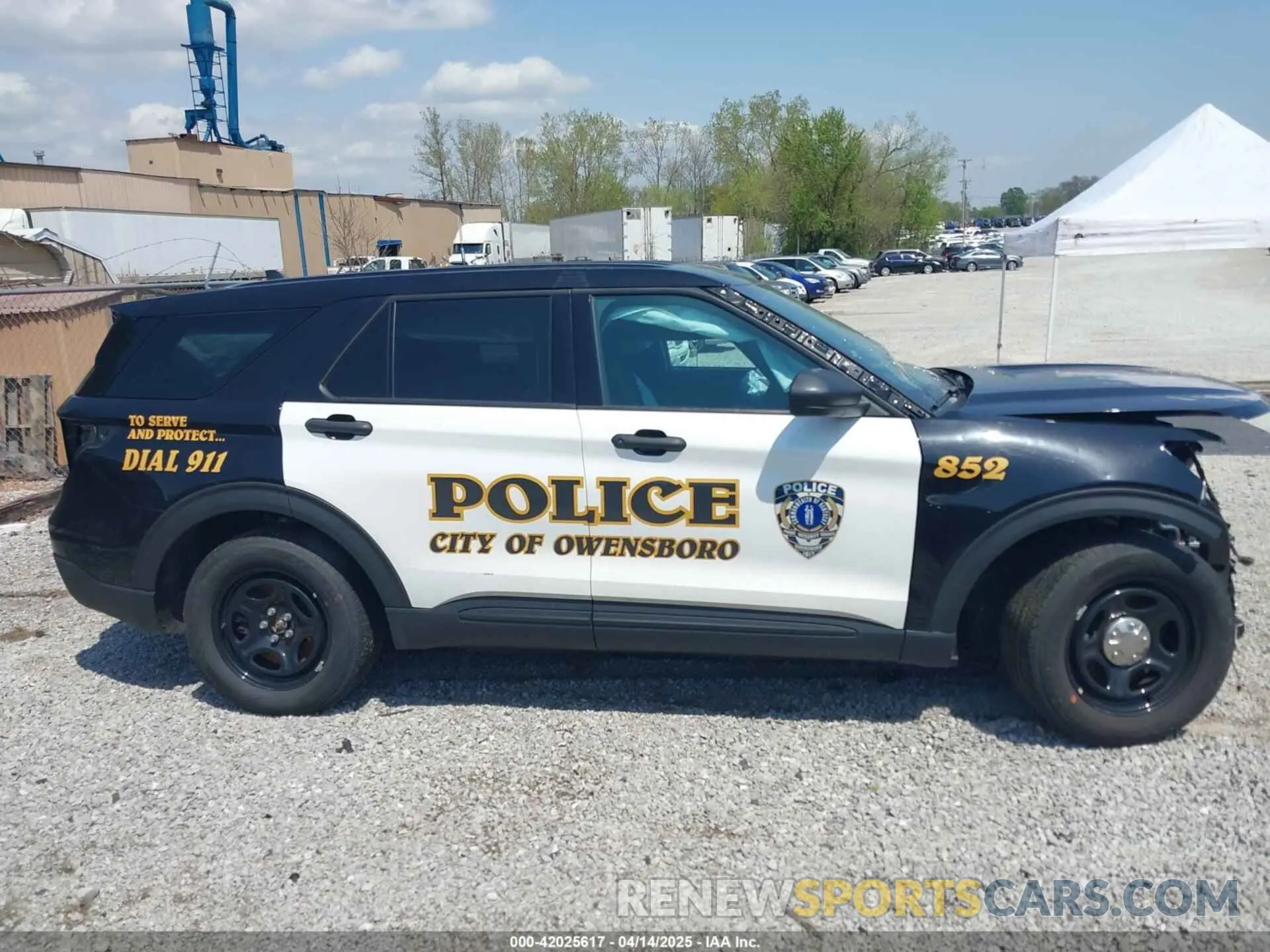 13 Фотография поврежденного автомобиля 1FM5K8AB3PGB15431 FORD POLICE INTERCEPTOR 2023