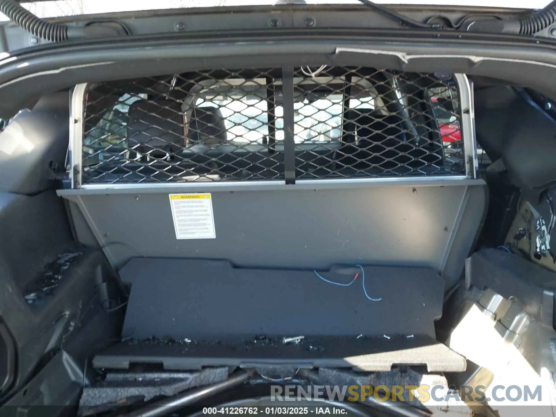 19 Photograph of a damaged car 1FM5K8AB4PGA62643 FORD POLICE INTERCEPTOR 2023