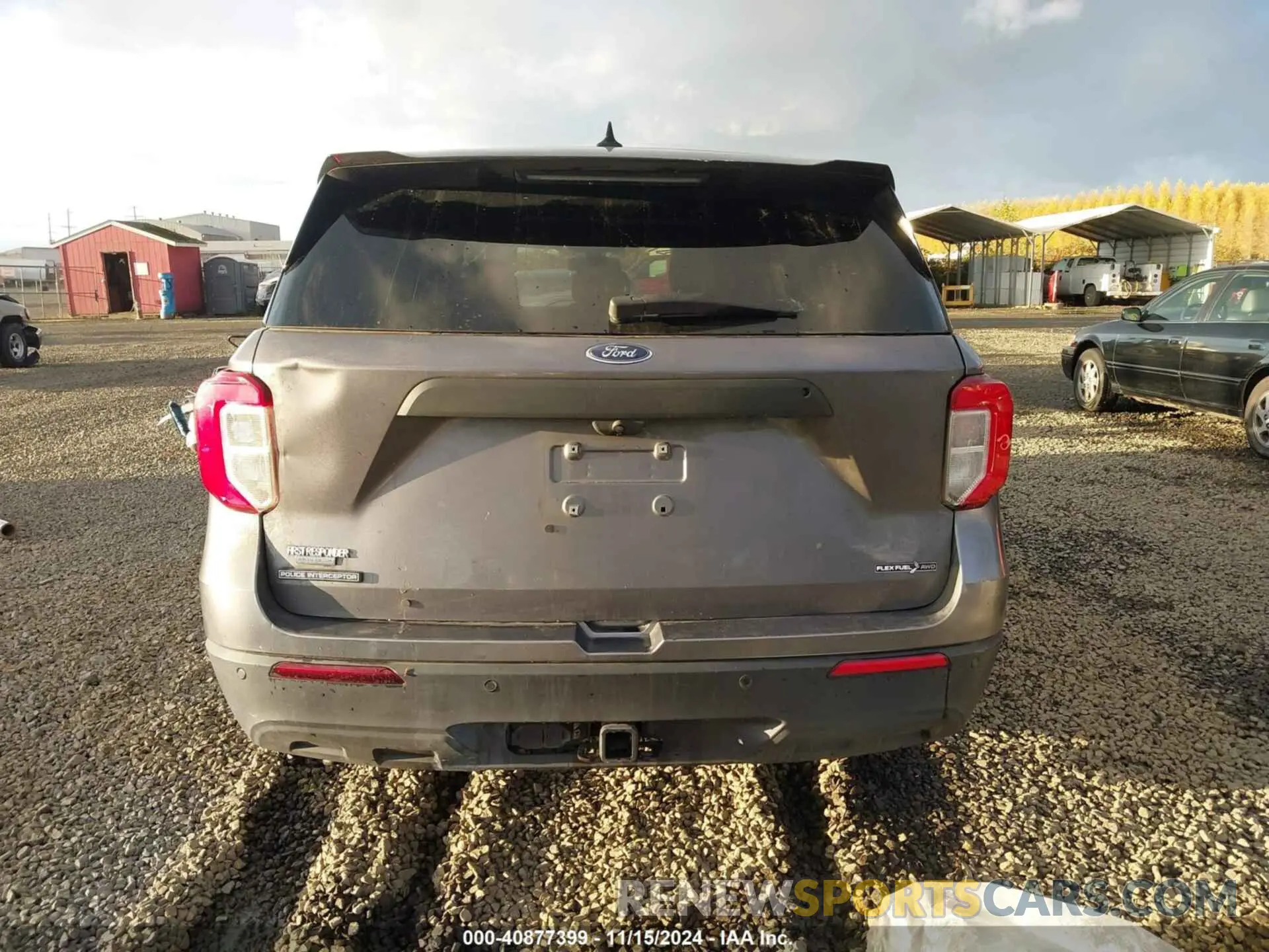 17 Photograph of a damaged car 1FM5K8AB5LGA55727 FORD POLICE INTERCEPTOR UTILITY 2020