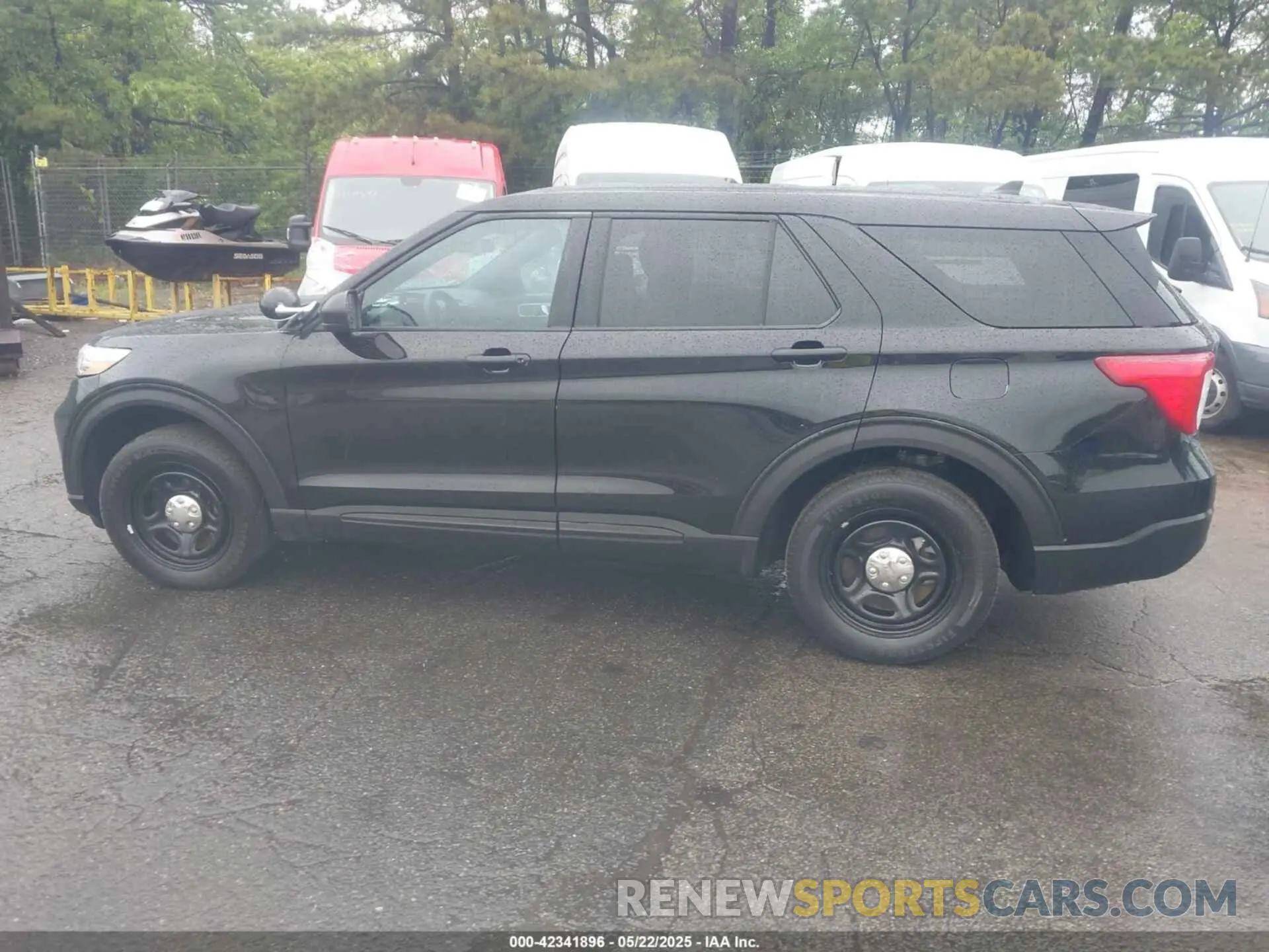 14 Photograph of a damaged car 1FM5K8AB0MGB24809 FORD POLICE INTERCEPTOR UTILITY 2021