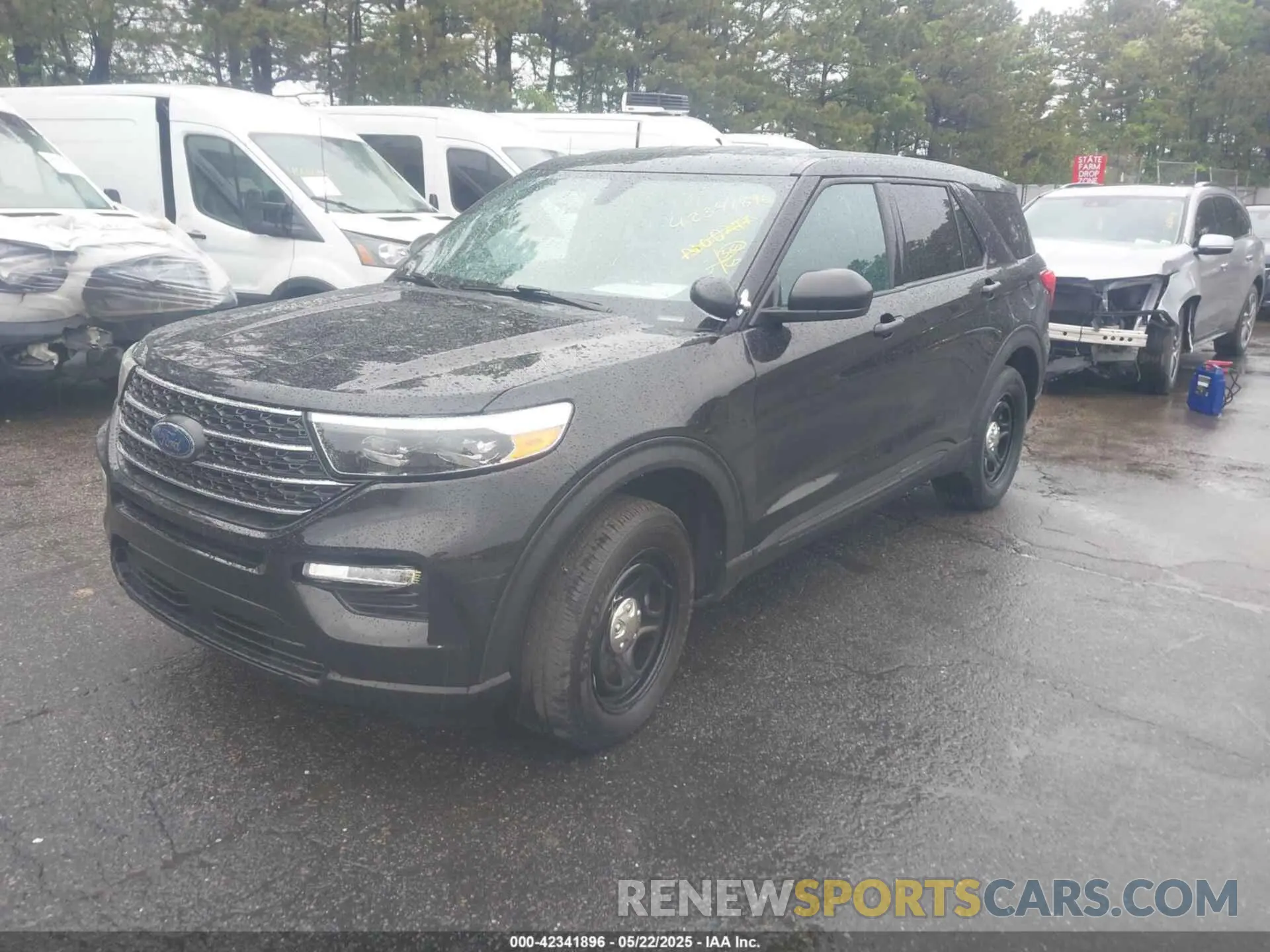 2 Photograph of a damaged car 1FM5K8AB0MGB24809 FORD POLICE INTERCEPTOR UTILITY 2021