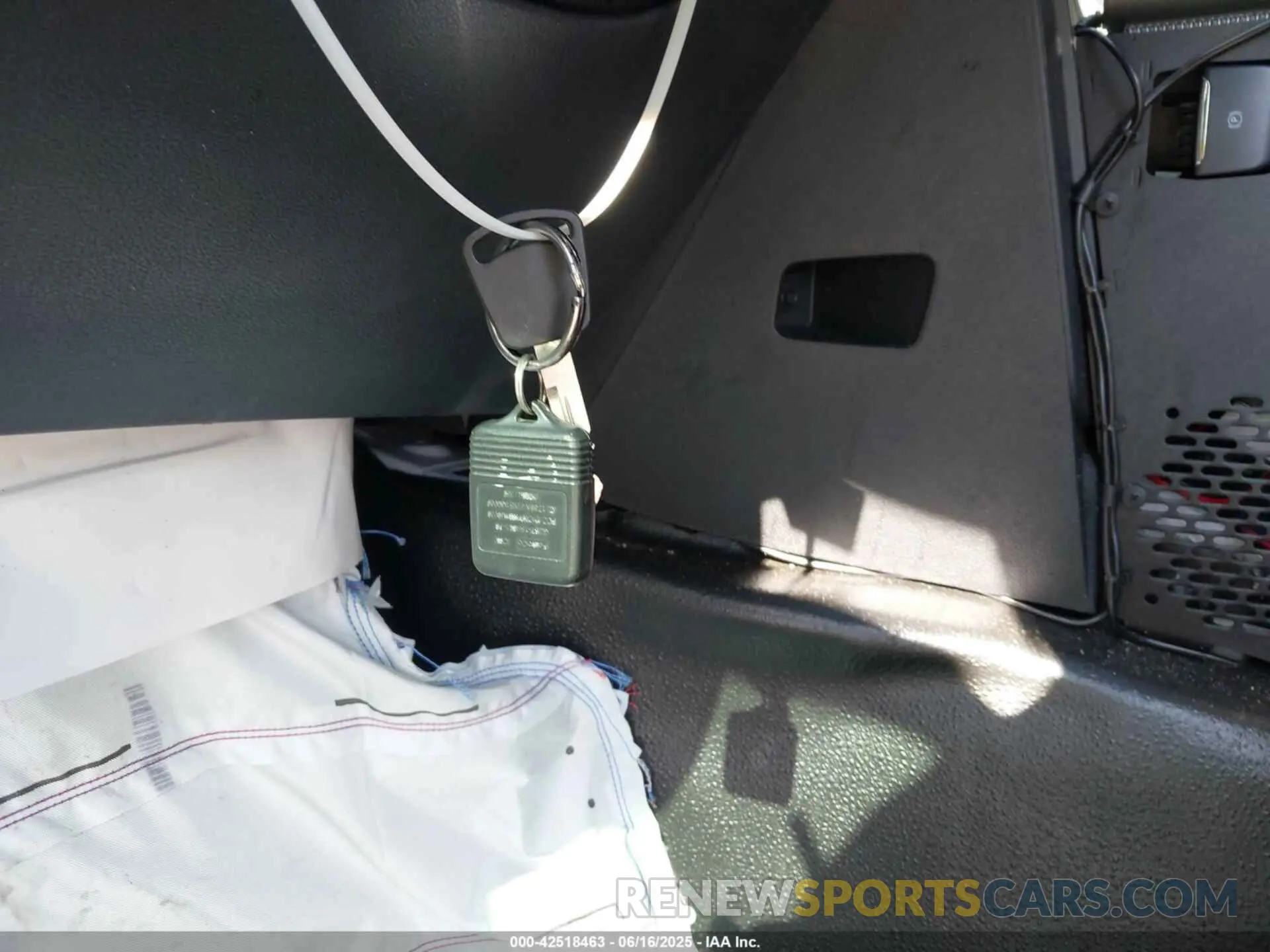 11 Photograph of a damaged car 1FM5K8AB5NGA99682 FORD POLICE INTERCEPTOR UTILITY 2022