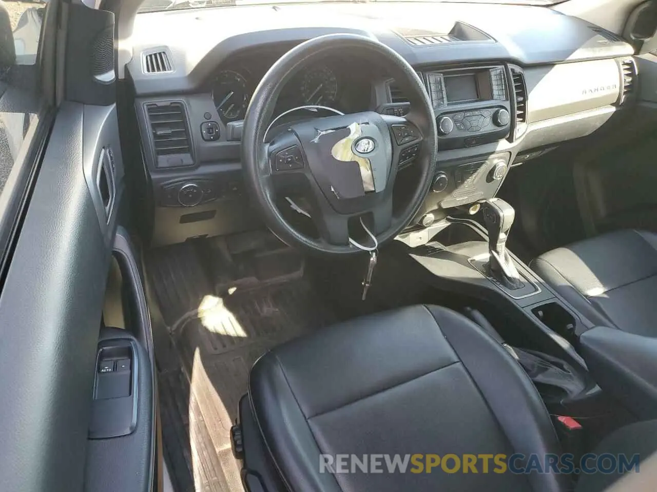 8 Photograph of a damaged car 1FTER1EH2KLA95050 FORD RANGER 2019