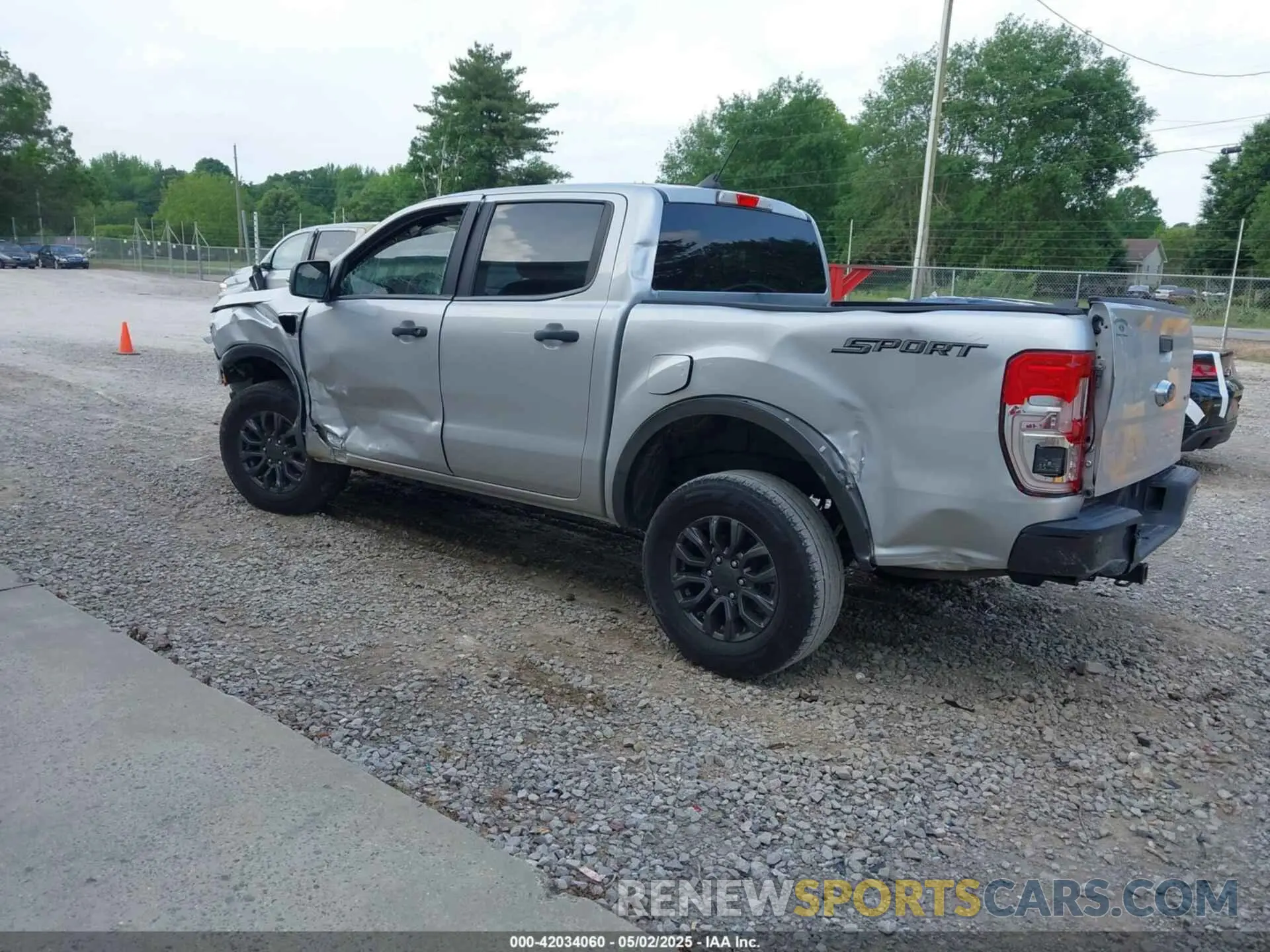 3 Фотография поврежденного автомобиля 1FTER4EH2KLB10888 FORD RANGER 2019