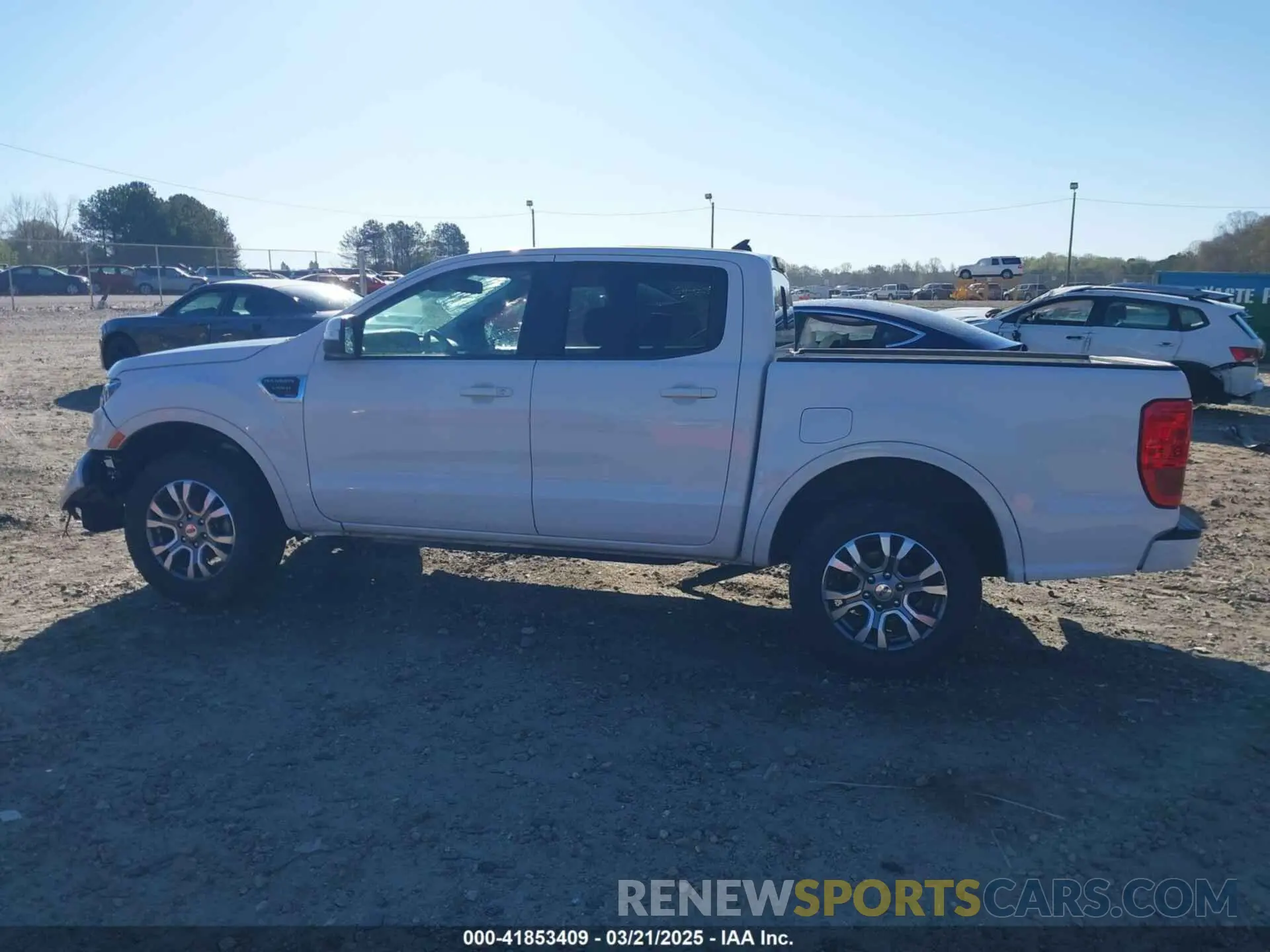 14 Photograph of a damaged car 1FTER4EH5KLA18447 FORD RANGER 2019