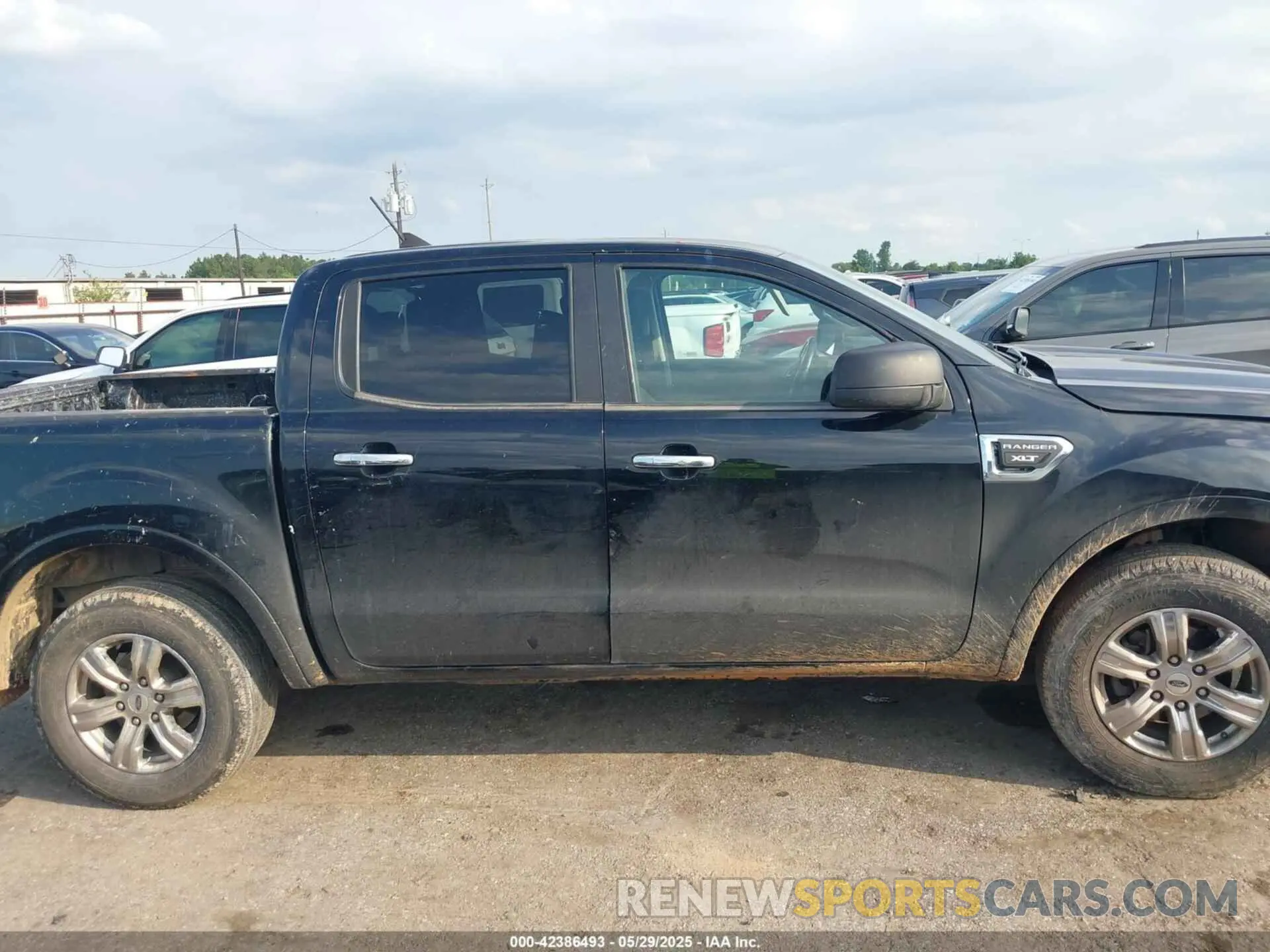 13 Photograph of a damaged car 1FTER4EH5KLA42540 FORD RANGER 2019