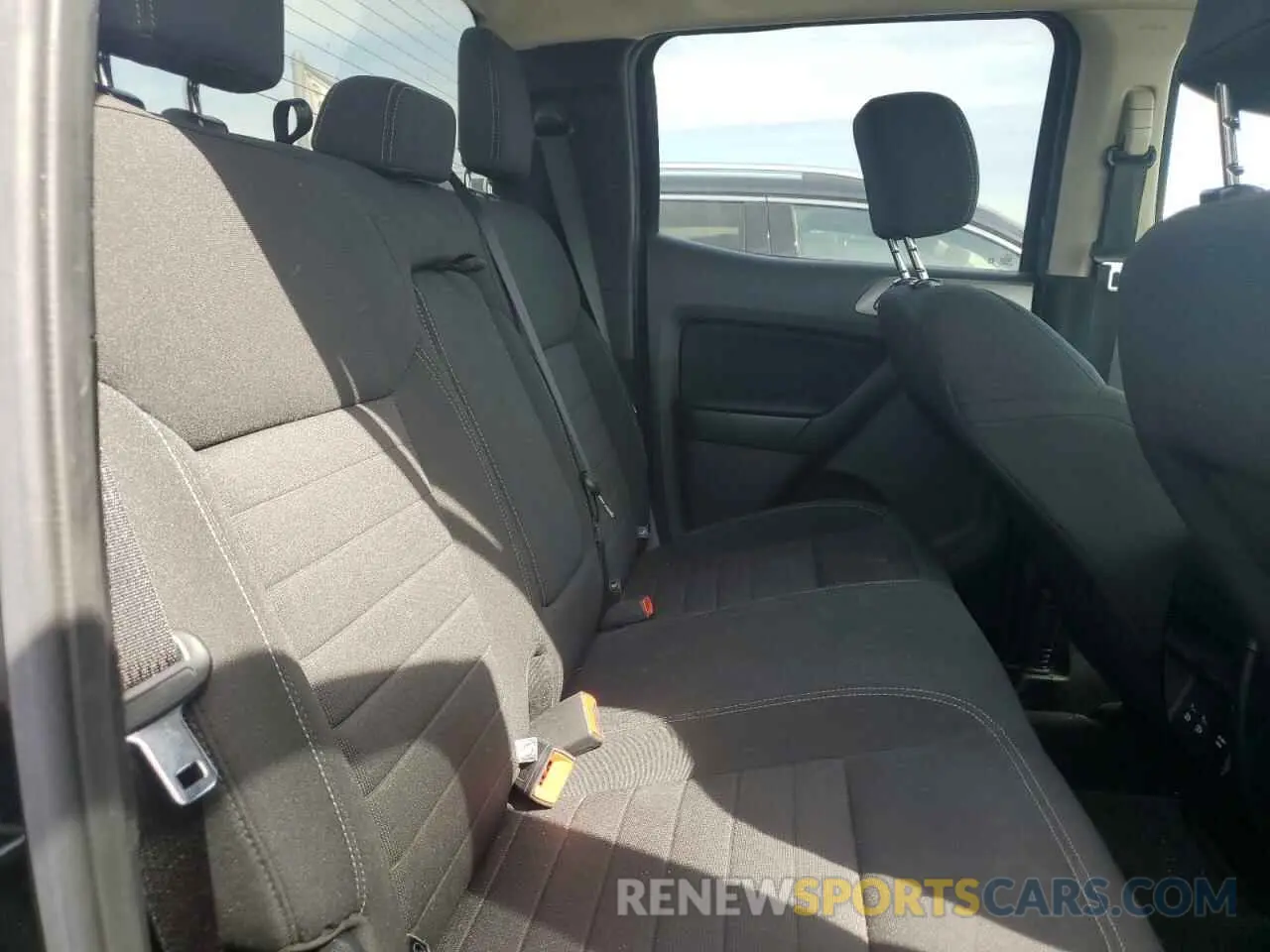 10 Photograph of a damaged car 1FTER4EH6KLA66832 FORD RANGER 2019