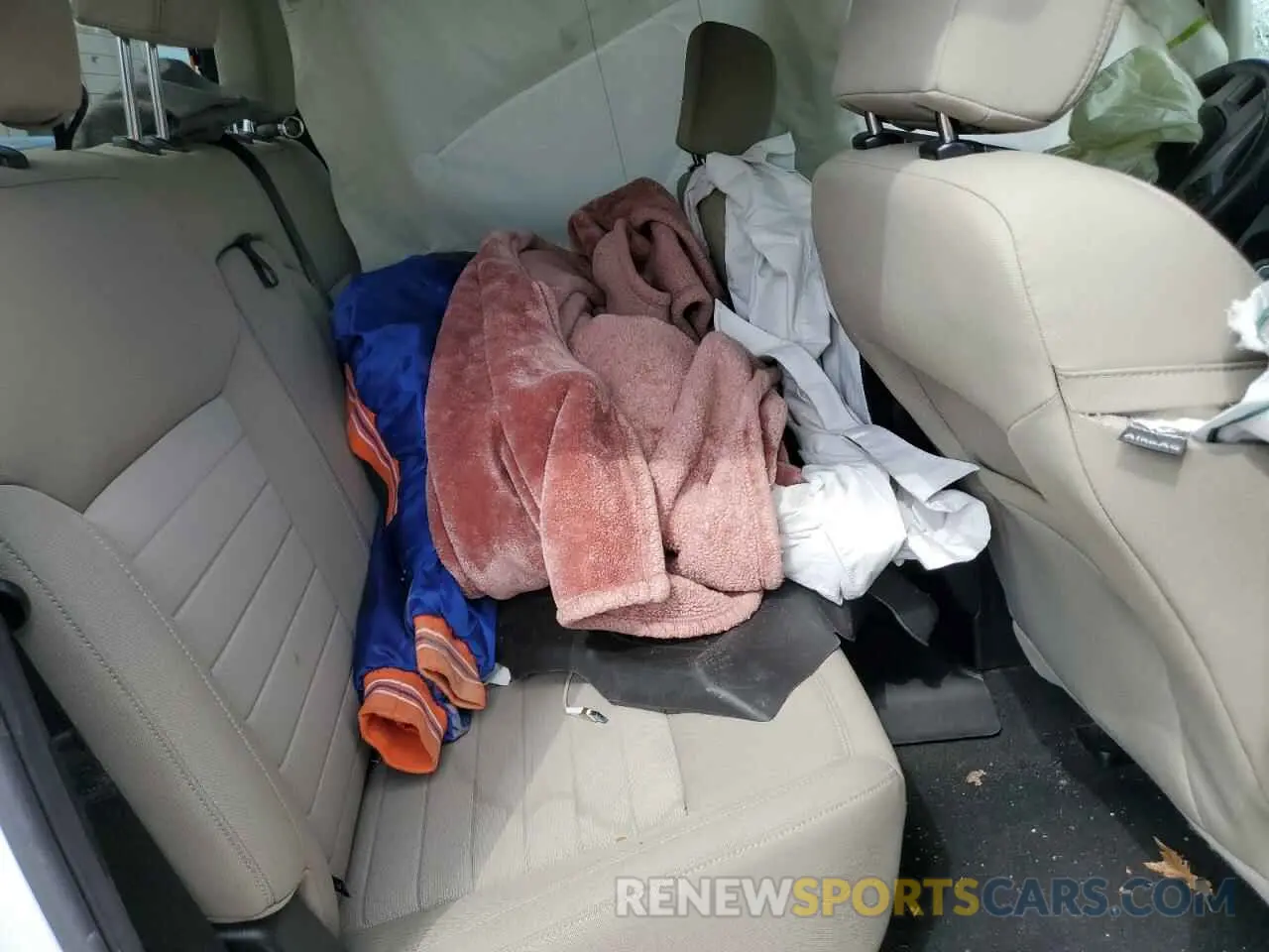 11 Photograph of a damaged car 1FTER4EH8KLA17034 FORD RANGER 2019