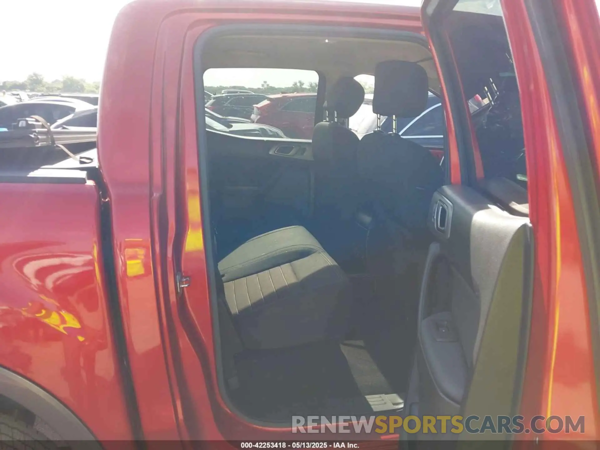 8 Фотография поврежденного автомобиля 1FTER4EH8KLB07963 FORD RANGER 2019