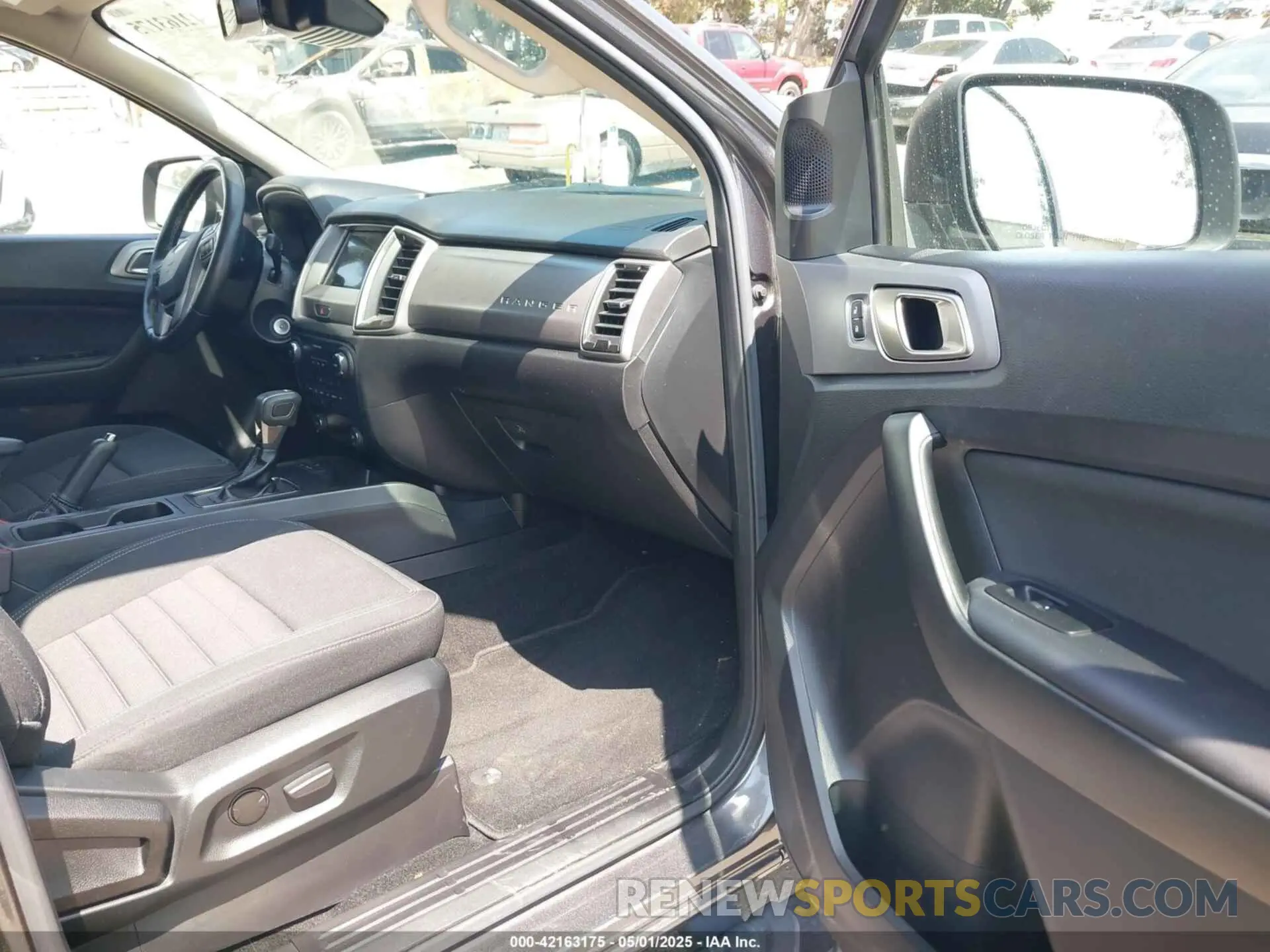 5 Photograph of a damaged car 1FTER4EH8KLB22432 FORD RANGER 2019