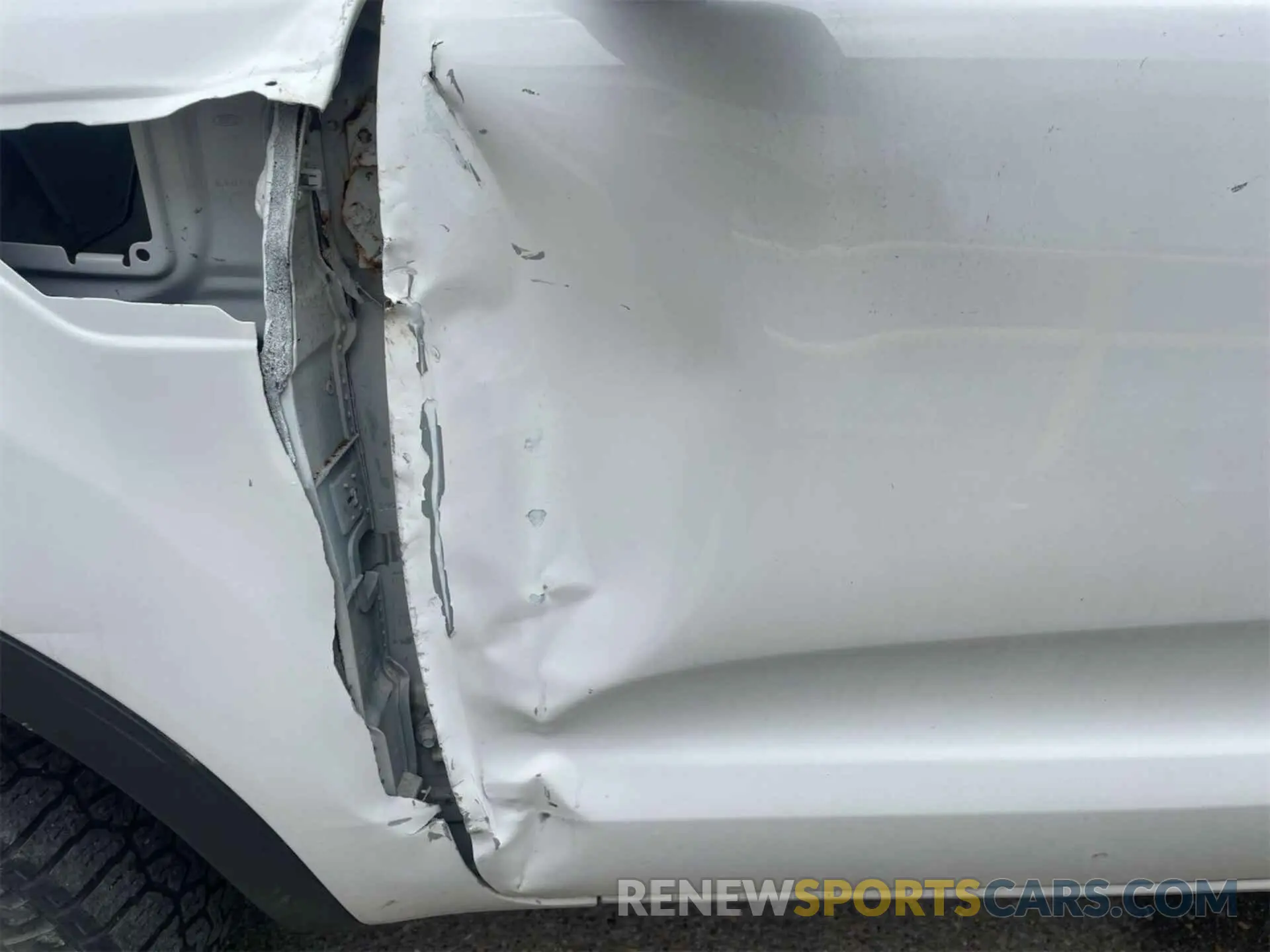 22 Photograph of a damaged car 1FTER4EHXKLA34417 FORD RANGER 2019