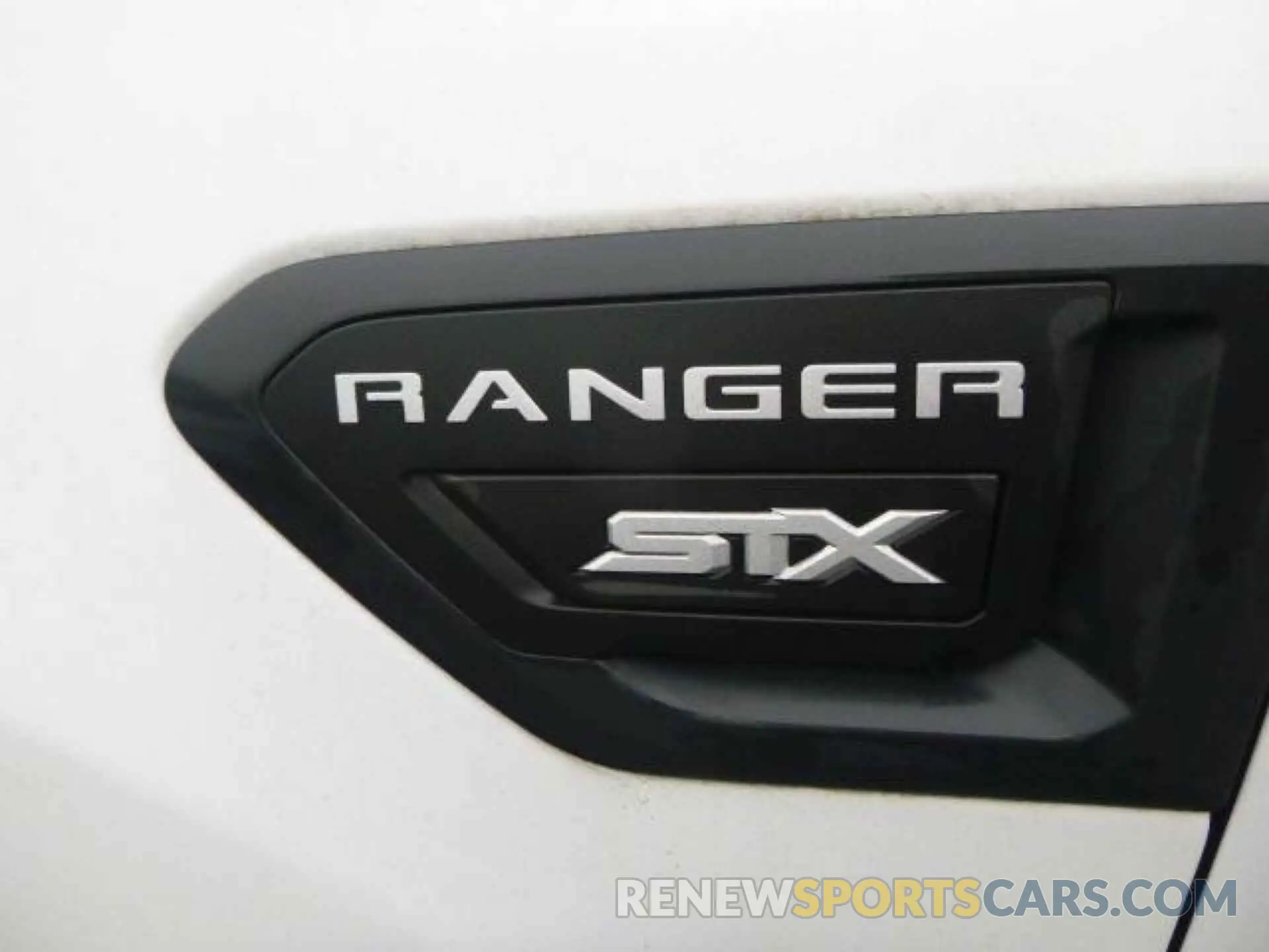 21 Photograph of a damaged car 1FTER4FH7KLA14771 FORD RANGER 2019