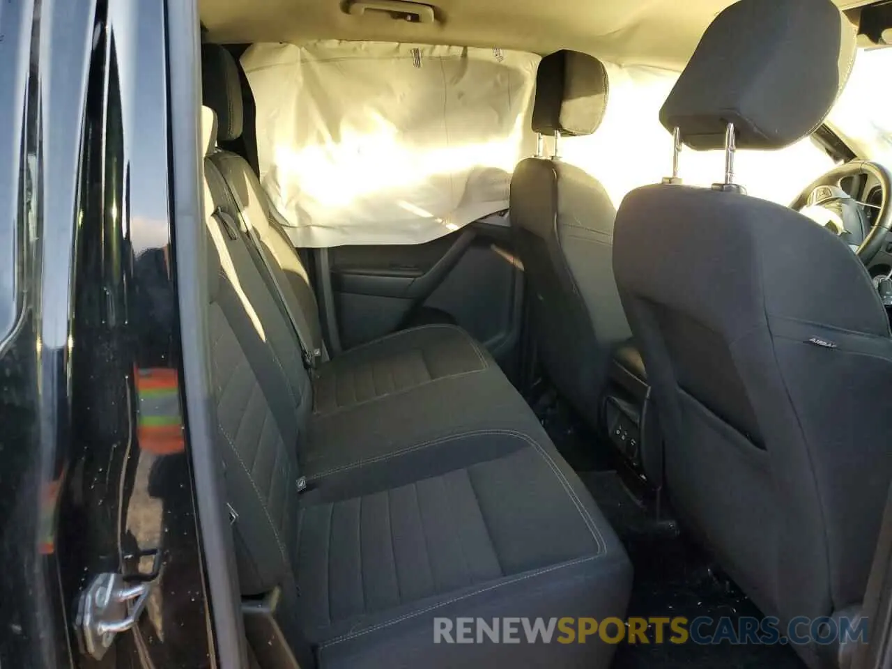 10 Photograph of a damaged car 1FTER4FHXKLA41124 FORD RANGER 2019