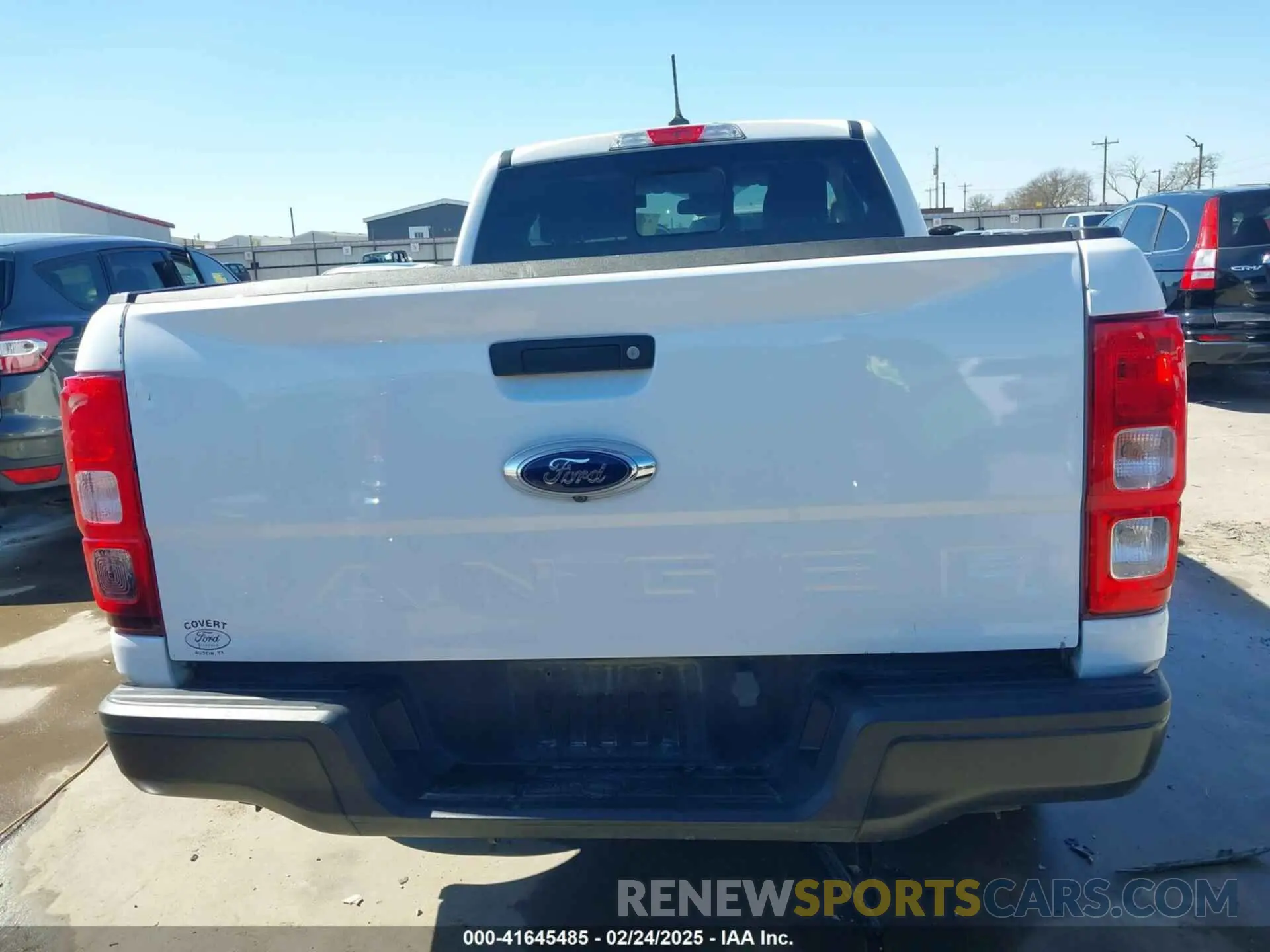 17 Photograph of a damaged car 1FTER1EH3LLA82521 FORD RANGER 2020