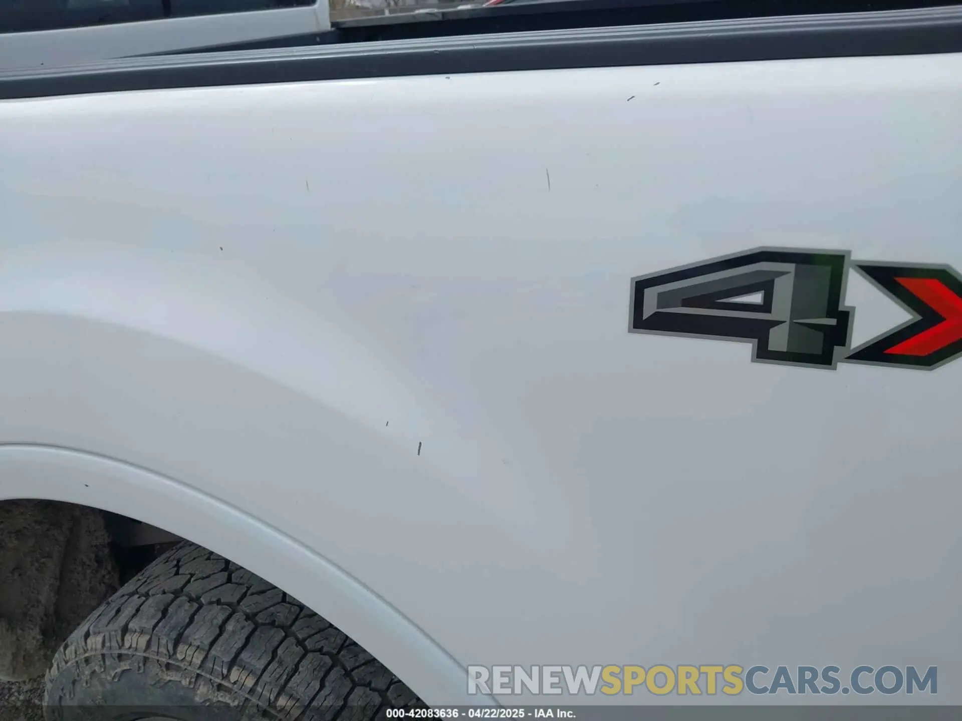 18 Photograph of a damaged car 1FTER1FH3LLA84834 FORD RANGER 2020