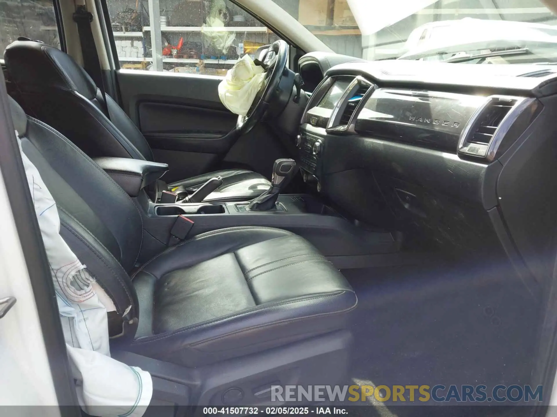 5 Photograph of a damaged car 1FTER4EH8LLA09324 FORD RANGER 2020