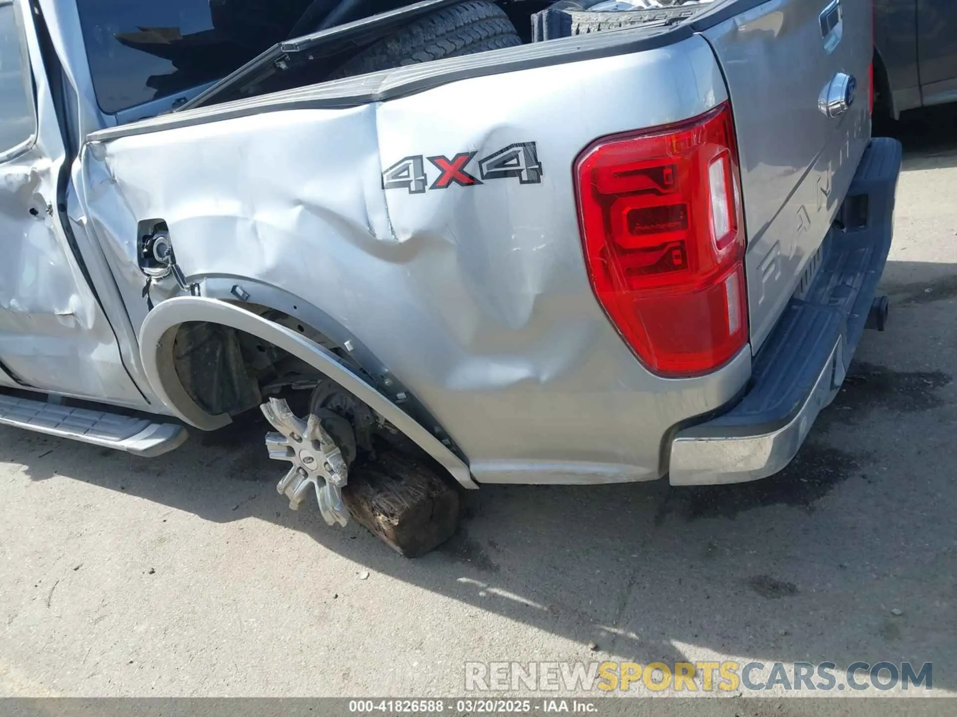 14 Photograph of a damaged car 1FTER4FH3LLA69042 FORD RANGER 2020