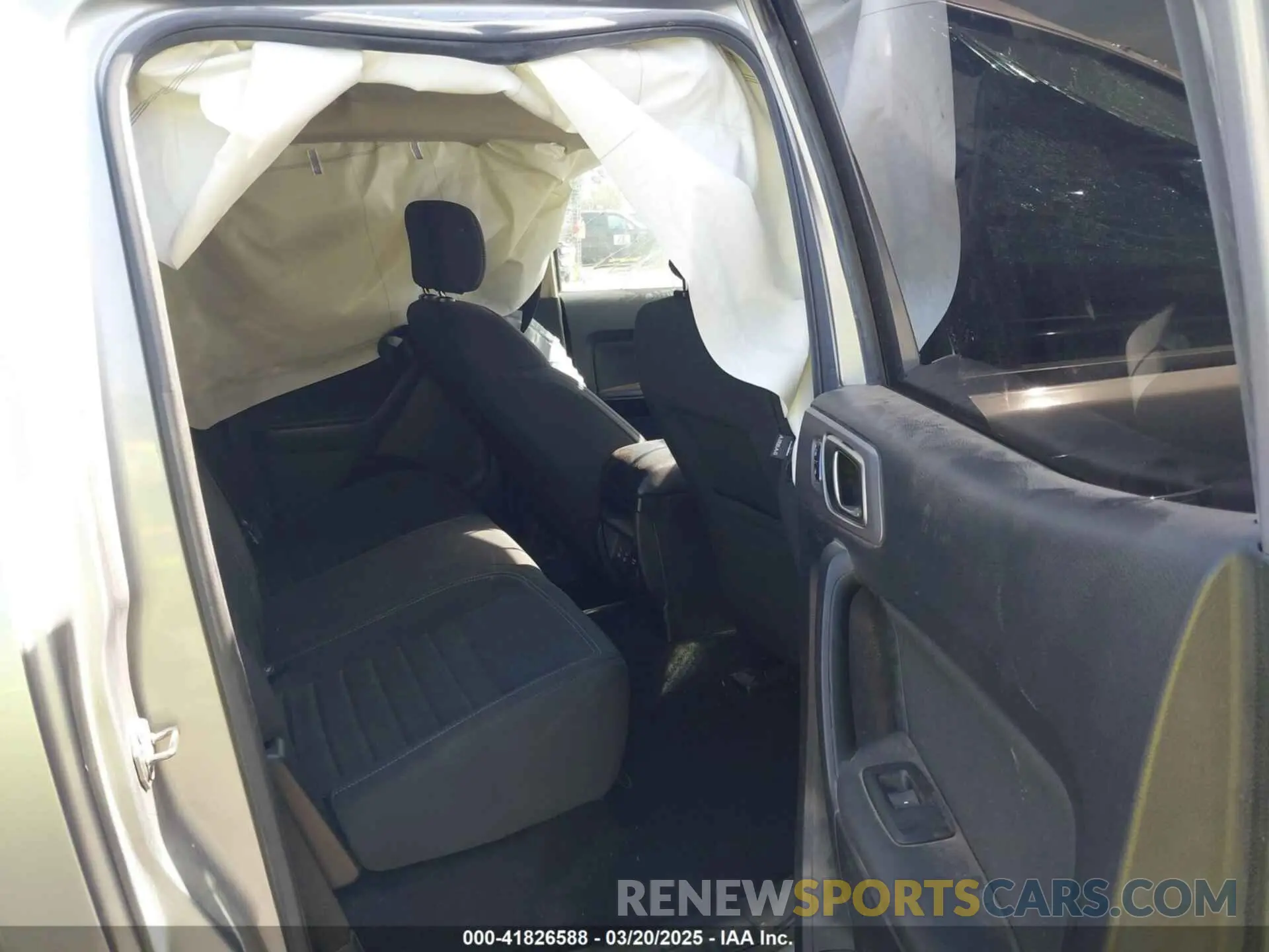 8 Photograph of a damaged car 1FTER4FH3LLA69042 FORD RANGER 2020