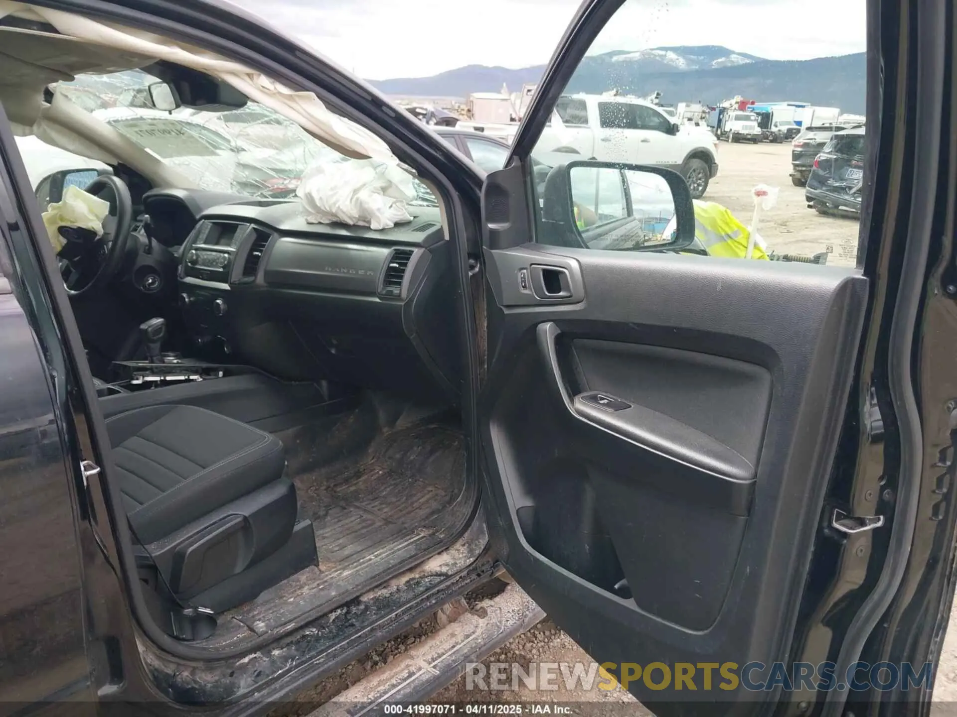 5 Photograph of a damaged car 1FTER4FHXLLA86422 FORD RANGER 2020