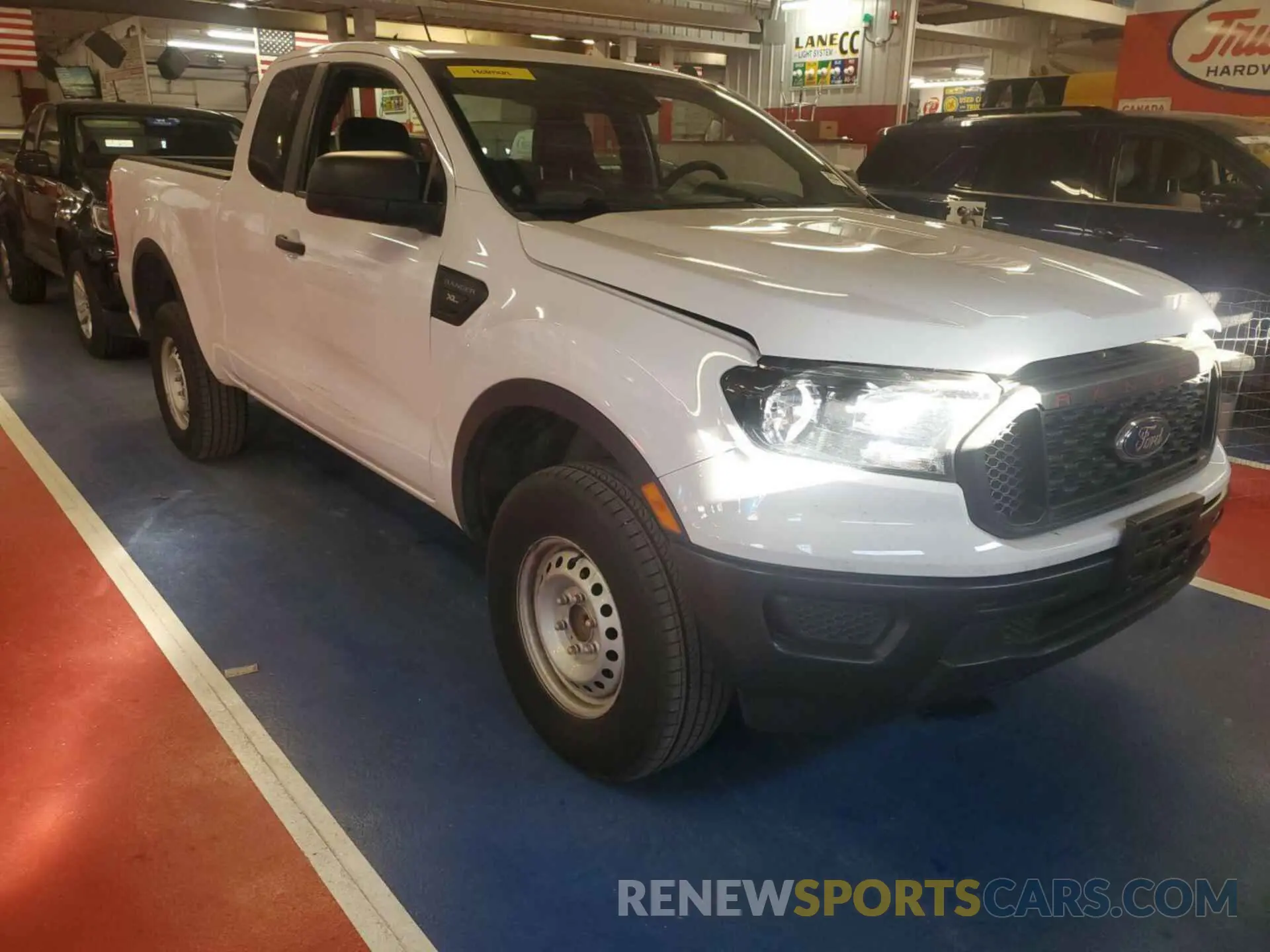 17 Photograph of a damaged car 1FTER1EH3MLD07392 FORD RANGER 2021