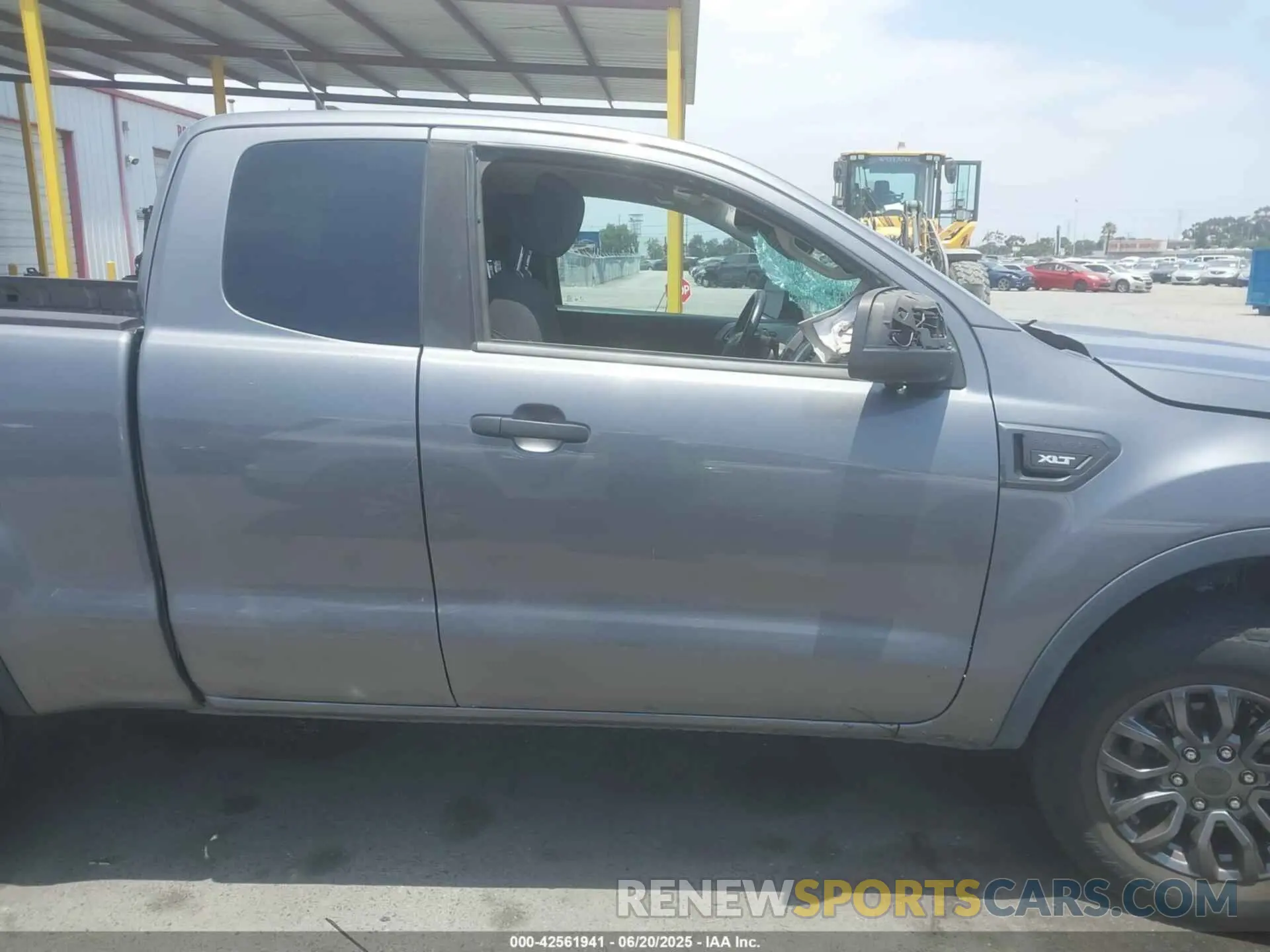 14 Photograph of a damaged car 1FTER1EH4MLD10396 FORD RANGER 2021