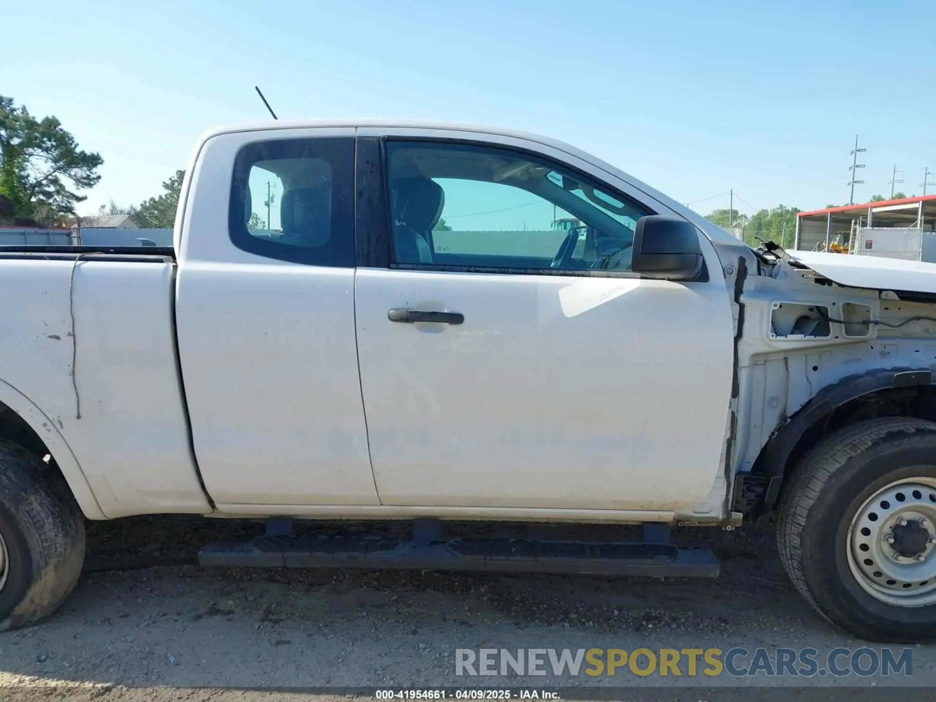 14 Photograph of a damaged car 1FTER1EH9MLD00849 FORD RANGER 2021