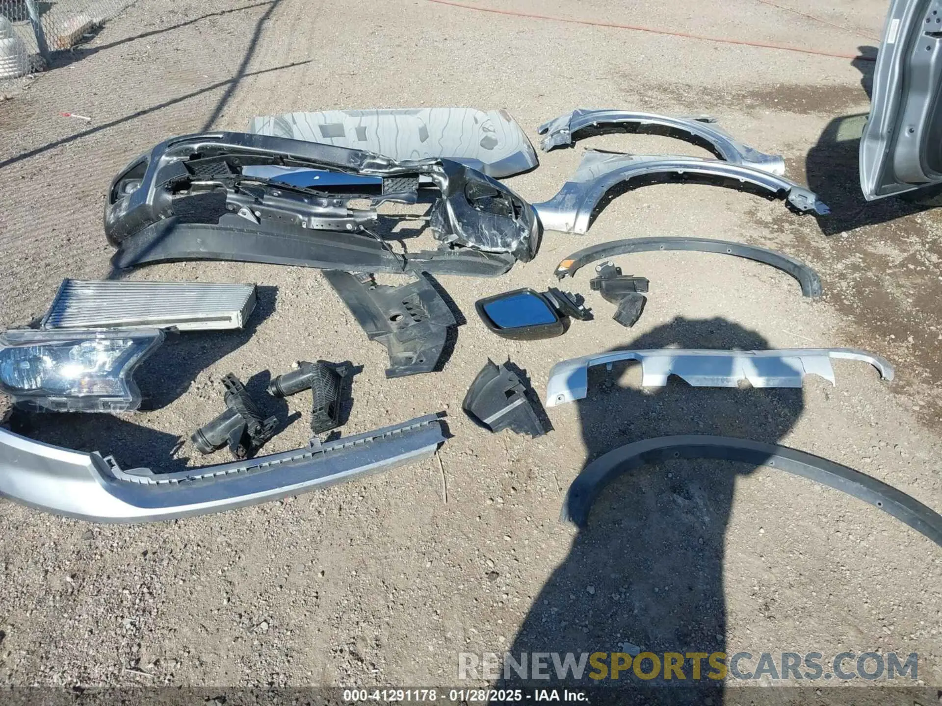 12 Photograph of a damaged car 1FTER1FH1MLD31396 FORD RANGER 2021