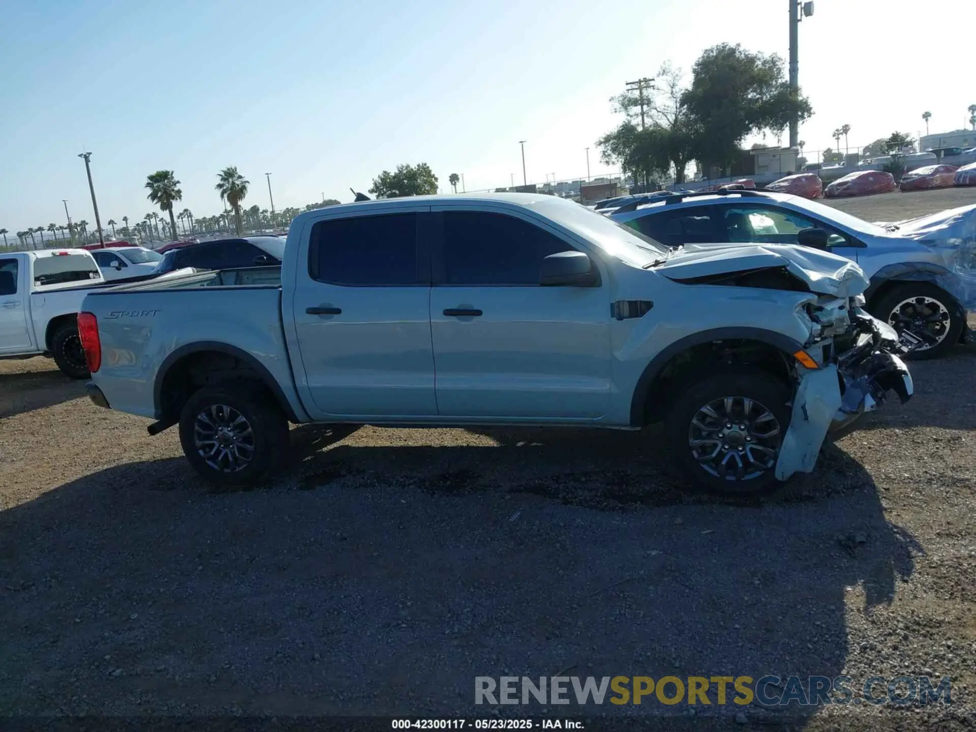 14 Photograph of a damaged car 1FTER4EH1MLE05371 FORD RANGER 2021