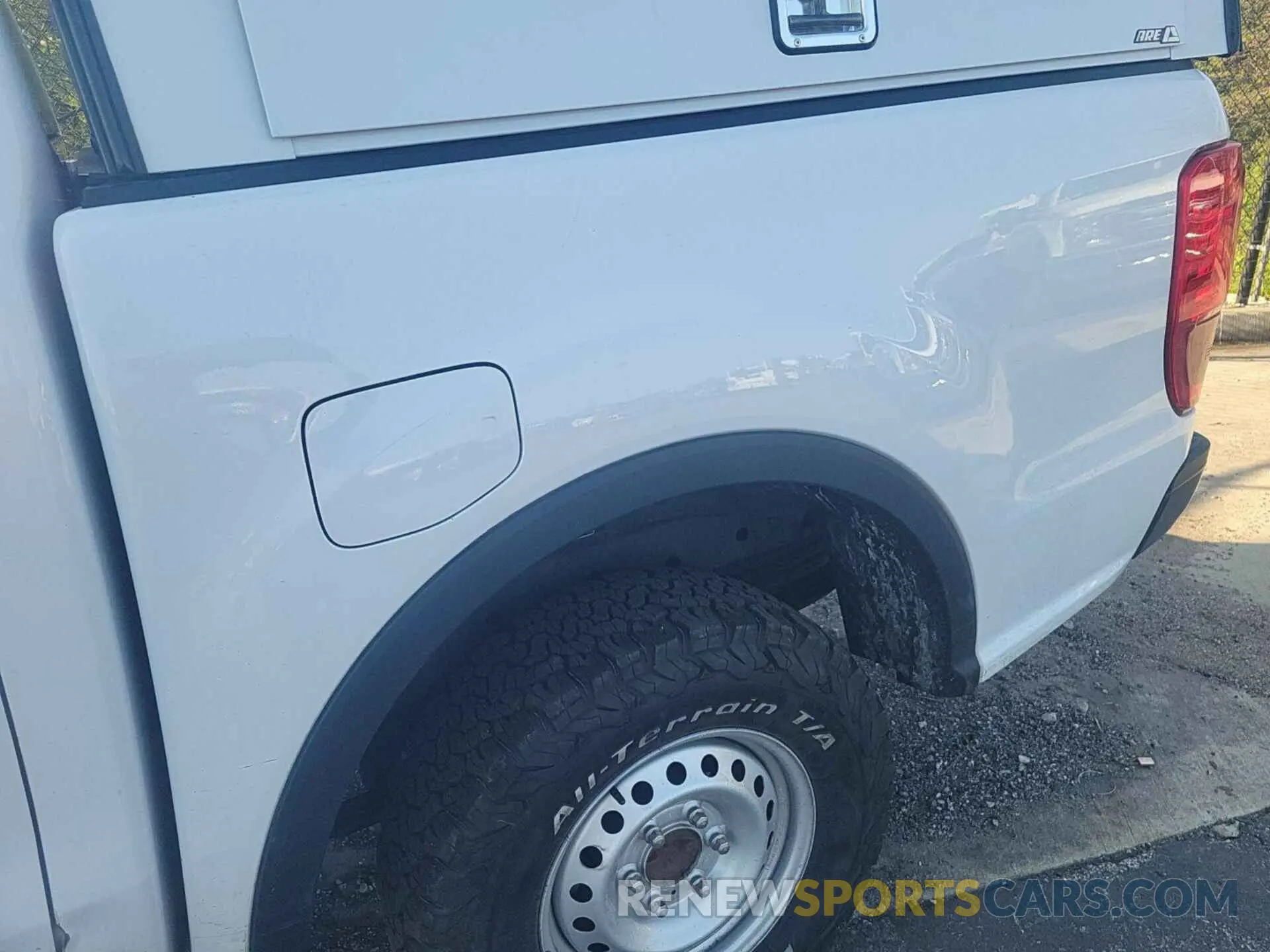 31 Photograph of a damaged car 1FTER4EH2MLD59954 FORD RANGER 2021