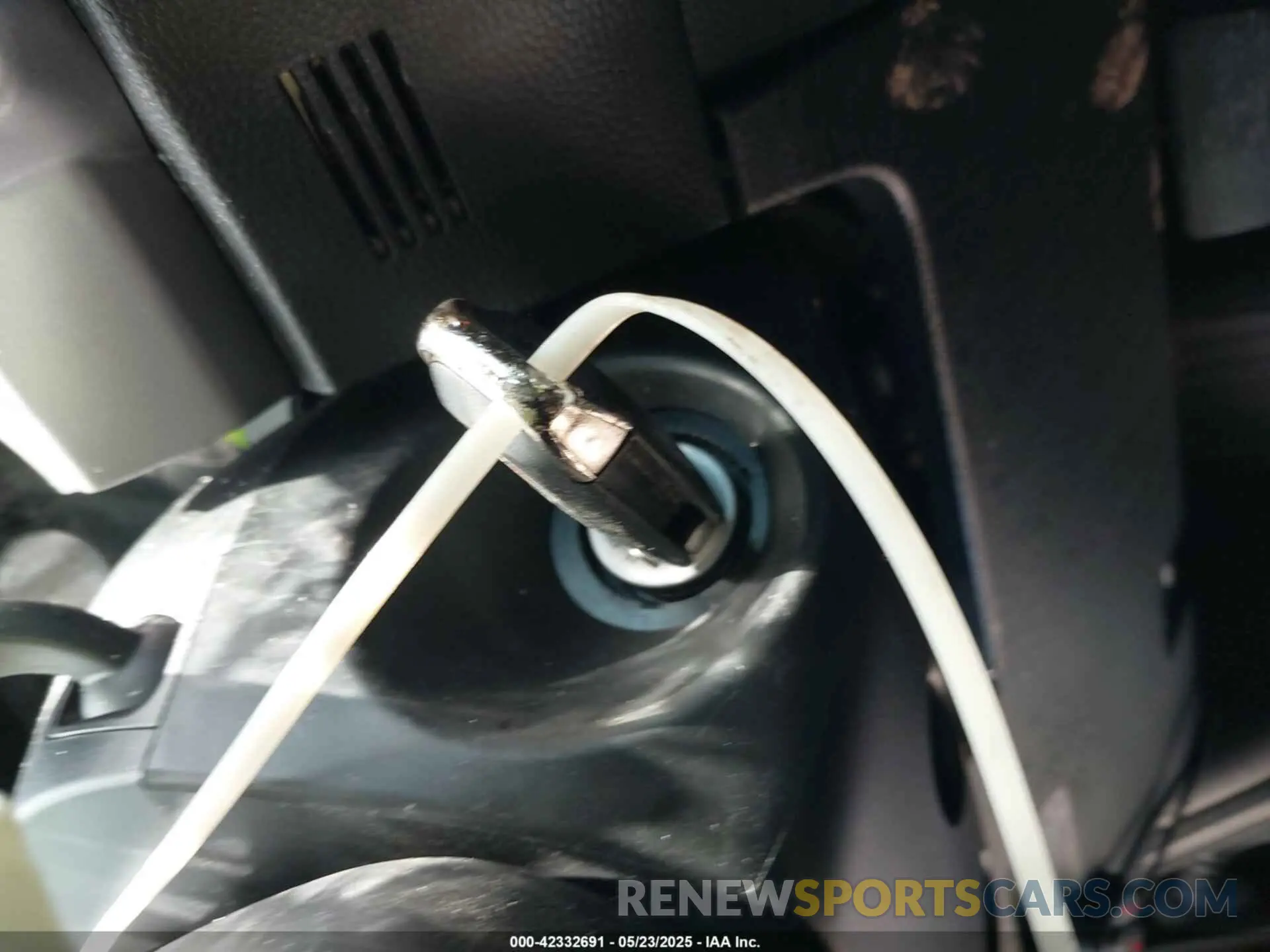 11 Photograph of a damaged car 1FTER4EH8MLD14176 FORD RANGER 2021