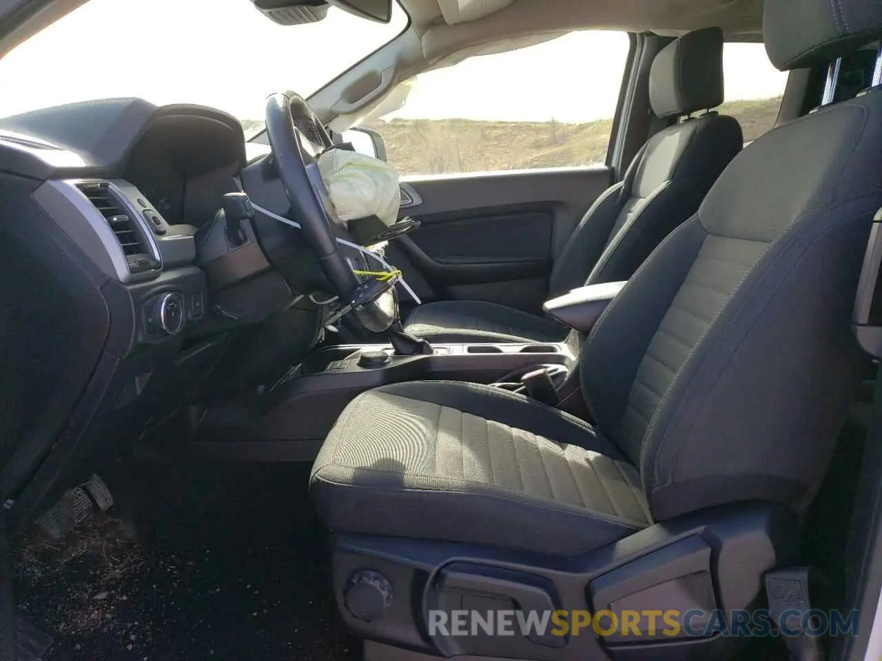 7 Photograph of a damaged car 1FTER1FH5PLE16004 FORD RANGER 2023