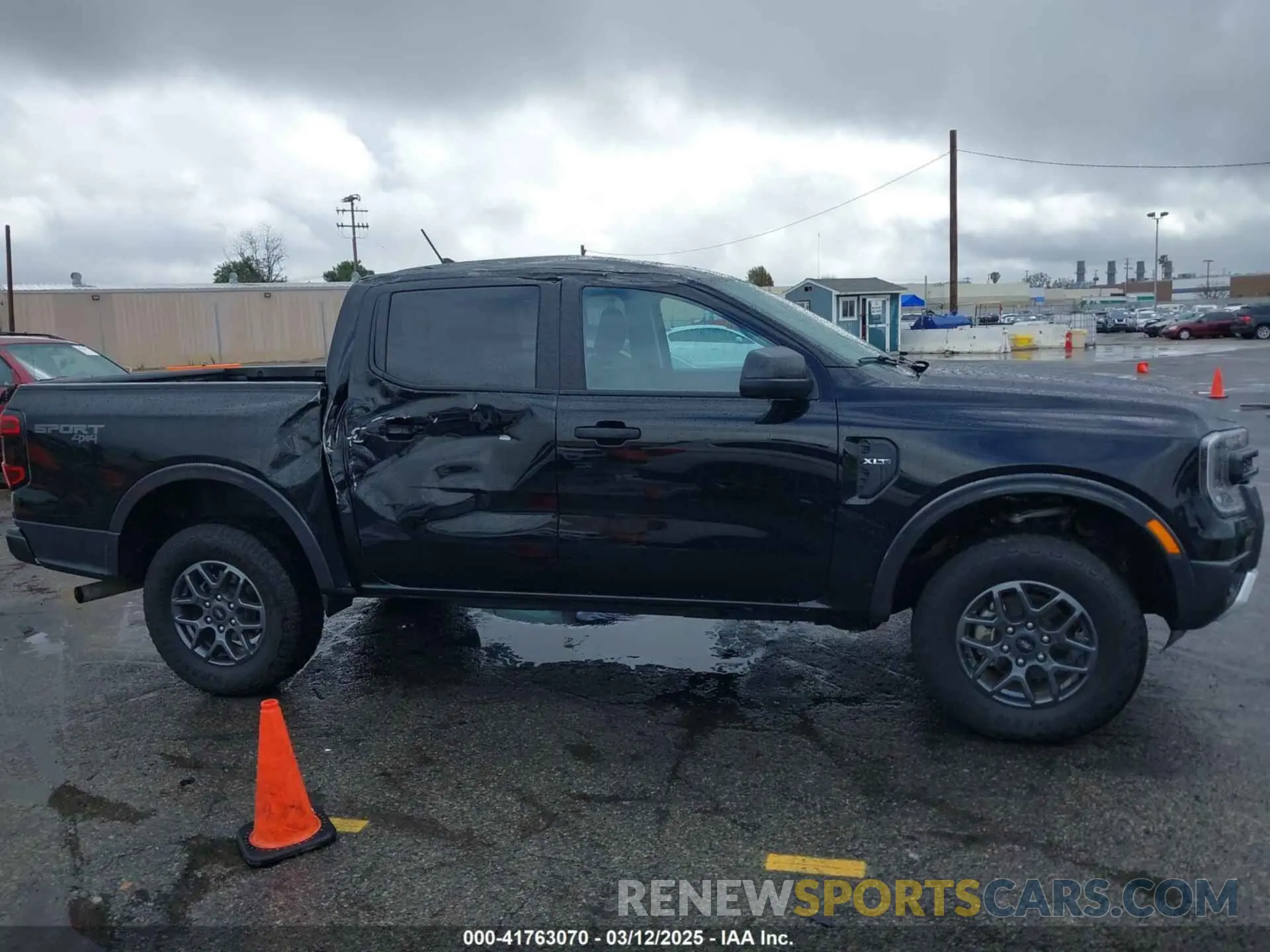 13 Photograph of a damaged car 1FTER4HH5RLE20541 FORD RANGER 2024