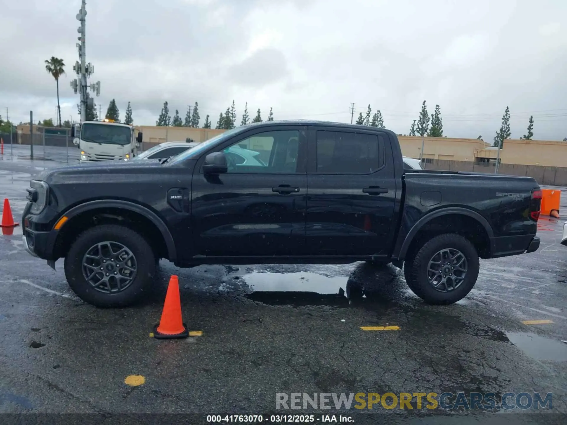 14 Photograph of a damaged car 1FTER4HH5RLE20541 FORD RANGER 2024