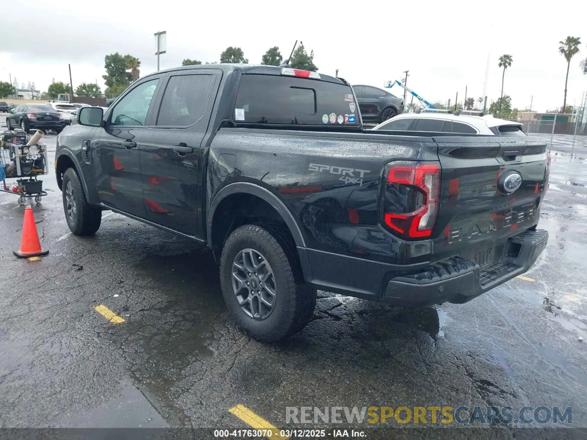 3 Photograph of a damaged car 1FTER4HH5RLE20541 FORD RANGER 2024