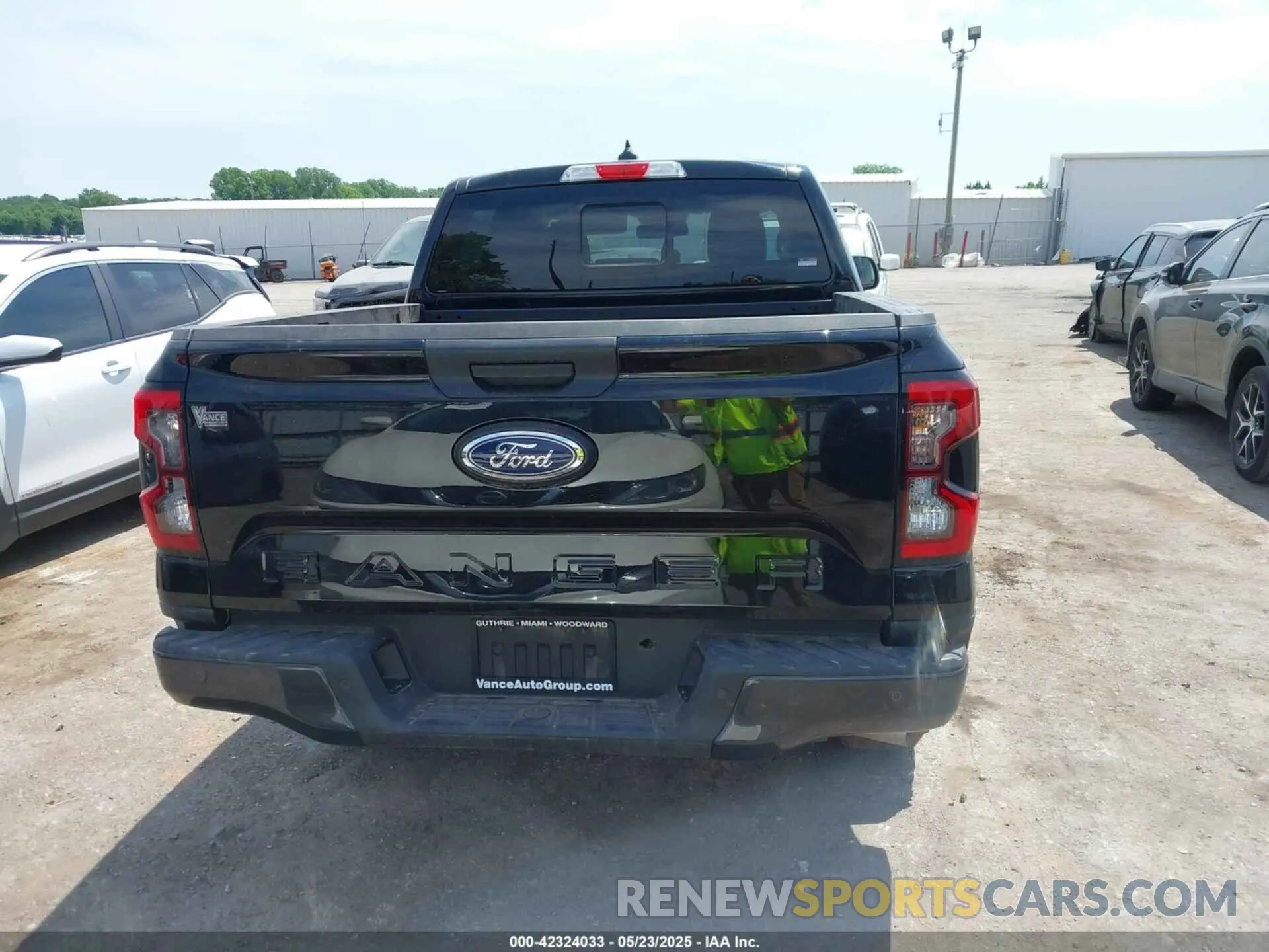 17 Фотография поврежденного автомобиля 1FTER4HH7RLE34943 FORD RANGER 2024